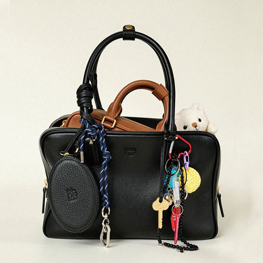 リアルスタイル REAL STYLE パラコード チャーム ストラップ キーホルダー バッグ スマホ アクセサリー ハンドストラップ おしゃれ 車 鍵 カラビナ かわいい トレンド