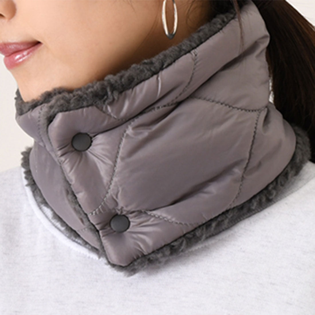 リアルスタイル REAL STYLE ネックウォーマー スヌード マフラー レディース メンズ キッズ 子供 ボタン ゴルフ 防寒 暖かい ファー ボア 中綿 キルティング 首