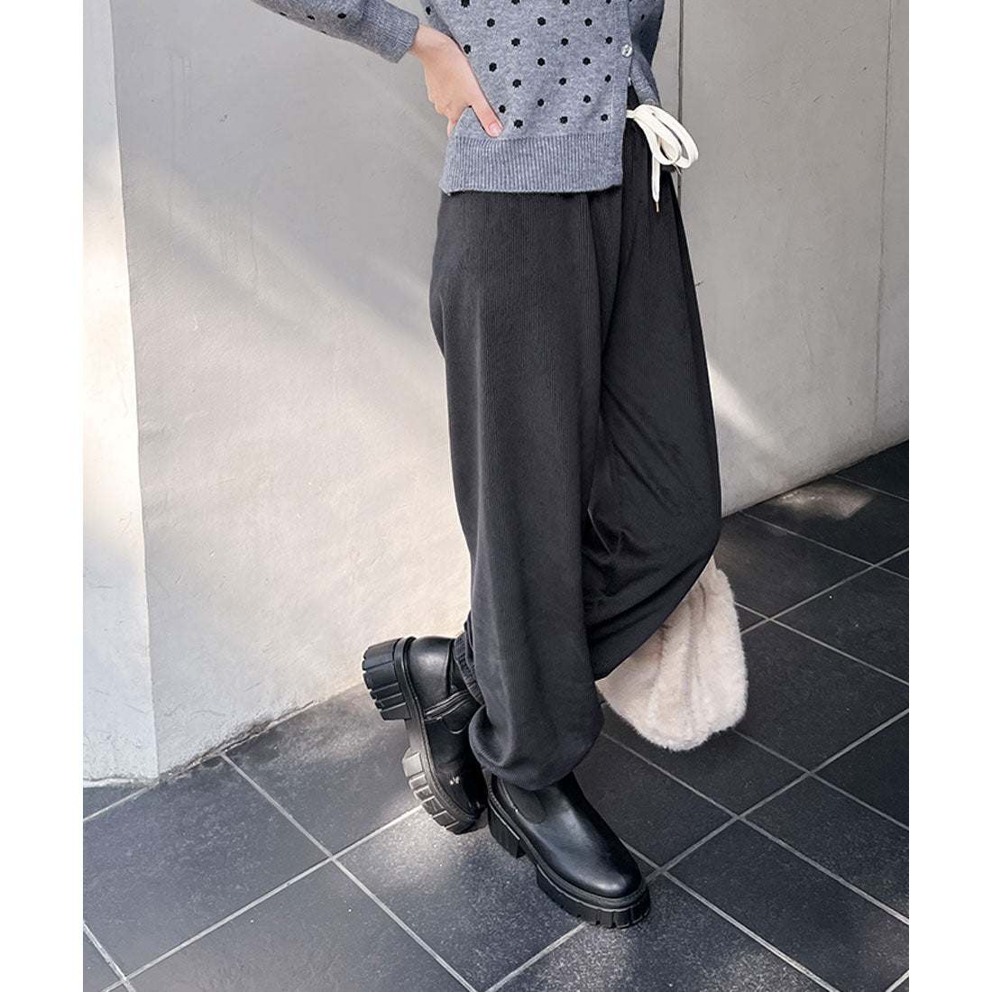 リアルスタイル REAL STYLE ジョガーパンツ レディース コーデュロイ 秋 冬 暖かい 防寒 寒さ対策 柔らかい ウエストゴム 伸縮性 かわいい 通勤 通学 部屋着 楽ちん