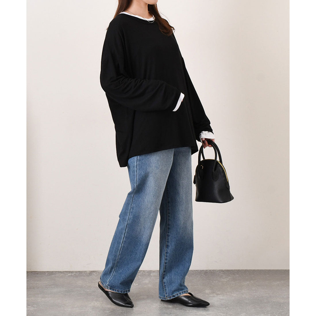 リアルスタイル REAL STYLE 剪裁上衣 女士 長袖 白 黑色 大尺碼 春 夏 秋 寬鬆 罩衫 長T 長袖T恤 連衣裙 素色 寬鬆 體型修飾 韓國時尚 真正韓國