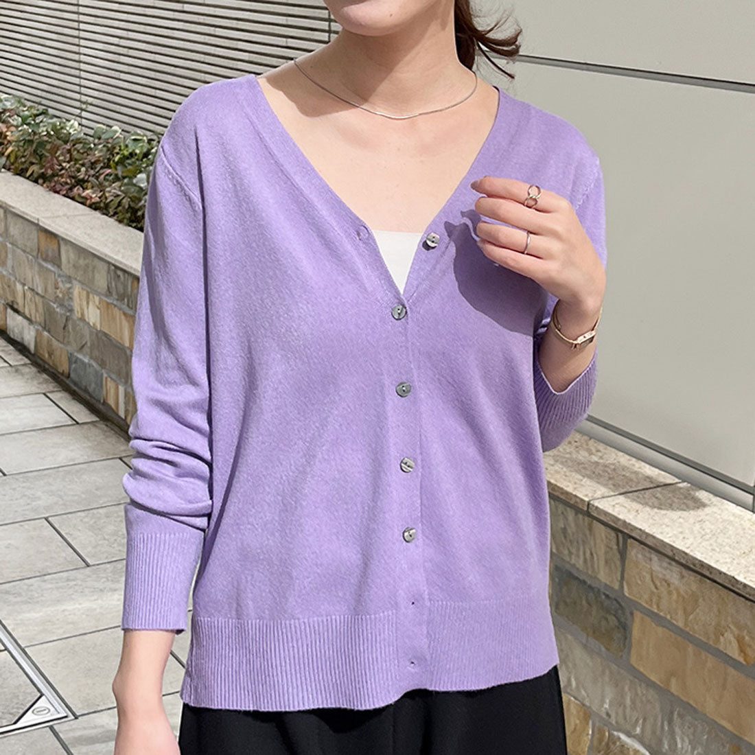 リアルスタイル REAL STYLE 開襟毛衣 女士 針織 春 秋 黑色 薄款 V領 顏色 可水洗 長袖 通勤 辦公室 學生 學校 事務 商務 簡約