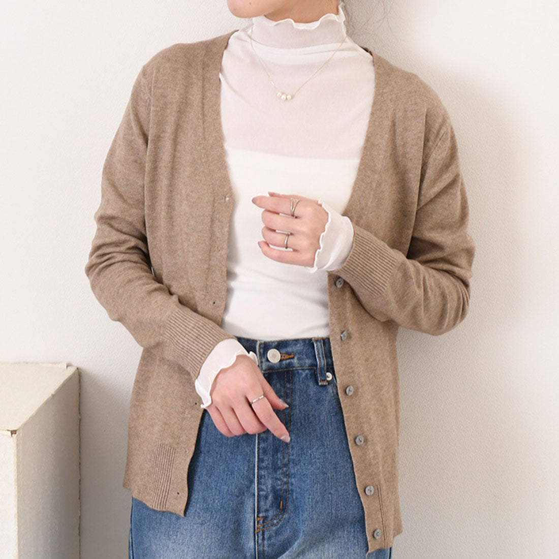 リアルスタイル REAL STYLE 開襟毛衣 女士 針織 春 秋 黑色 薄款 V領 顏色 可水洗 長袖 通勤 辦公室 學生 學校 事務 商務 簡約