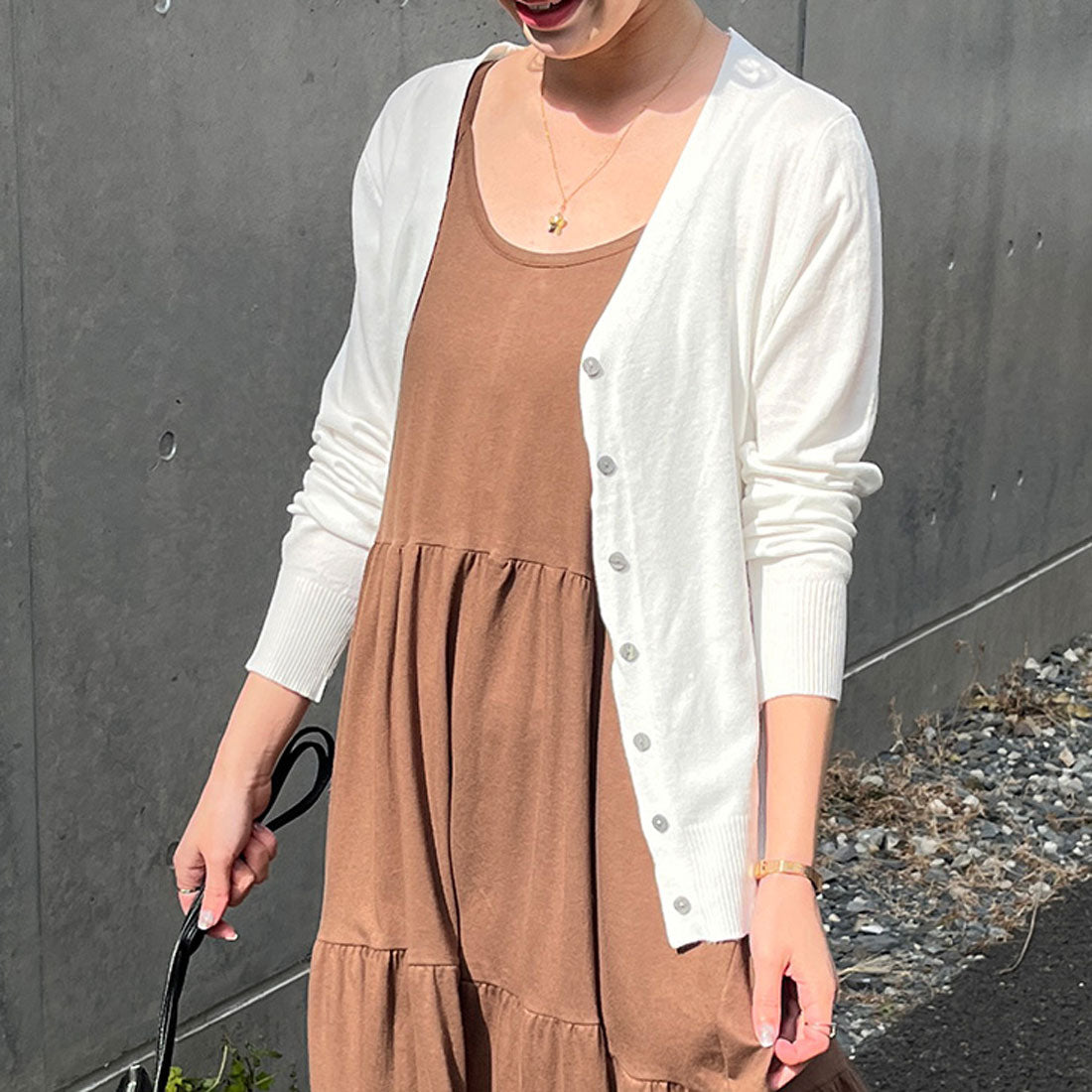 リアルスタイル REAL STYLE 開襟毛衣 女士 針織 春 秋 黑色 薄款 V領 顏色 可水洗 長袖 通勤 辦公室 學生 學校 事務 商務 簡約