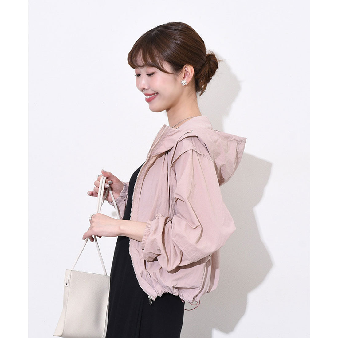 リアルスタイル REAL STYLE ブルゾン レディース 薄手 夏 春 アウター パーカー ジャンパー UVケア 日焼け 撥水 長袖 ジップ ゆったり 羽織り 上着 運動 (オフホワイト) オフホワイト