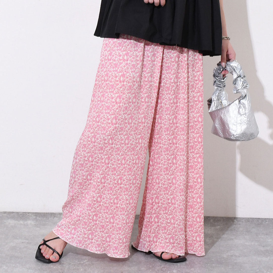 リアルスタイル REAL STYLE ワイドパンツ レディース きれいめ 夏 涼しい プリーツ 花柄 軽い ズボン ガウチョ ボトムス ウエストゴム ゆったり 速乾 プリント (ピンク) ピンク