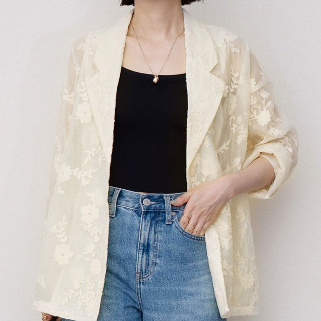 リアルスタイル REAL STYLE シアージャケット レディース 夏 秋 長袖 シャツ テーラード 前開き アウター 羽織り 上着 きれいめ カジュアル 上品 花柄 刺繍 ゆったり (アイボリー) アイボリー