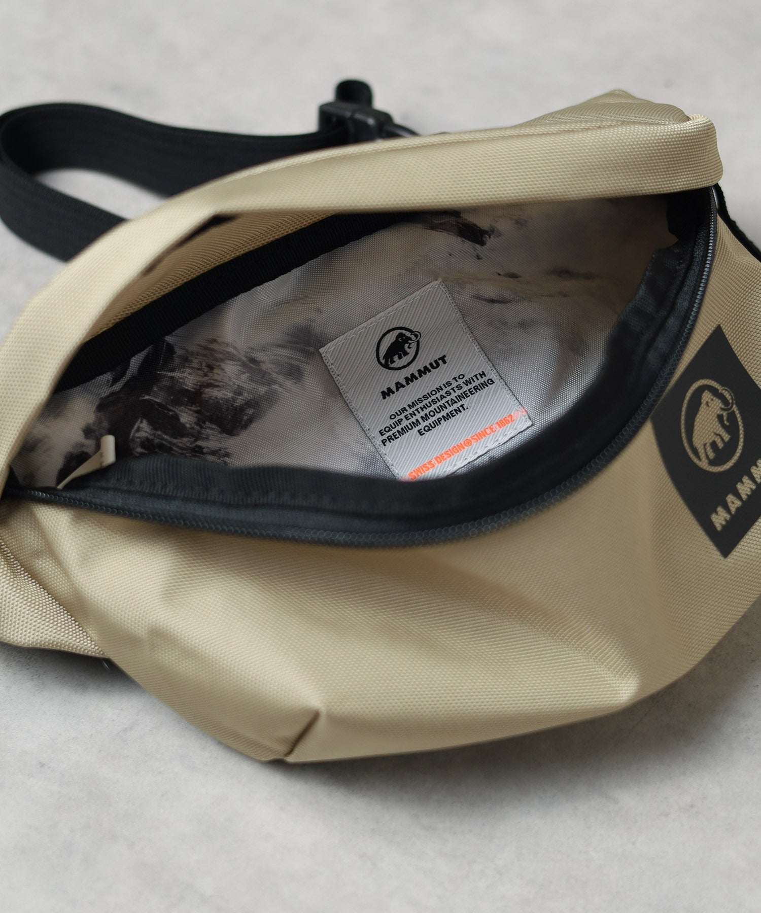 エーアールエムジー ar/mg 【66】【XeronClassicWaistp】【MAMMUT】Xeron Classic Waistpack (ベージュ) ベージュ
