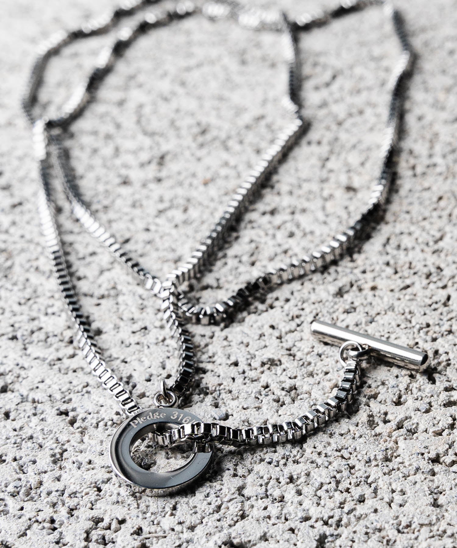 エーアールエムジー ar/mg Pledge ロングチェーンネックレス (シルバー) シルバー