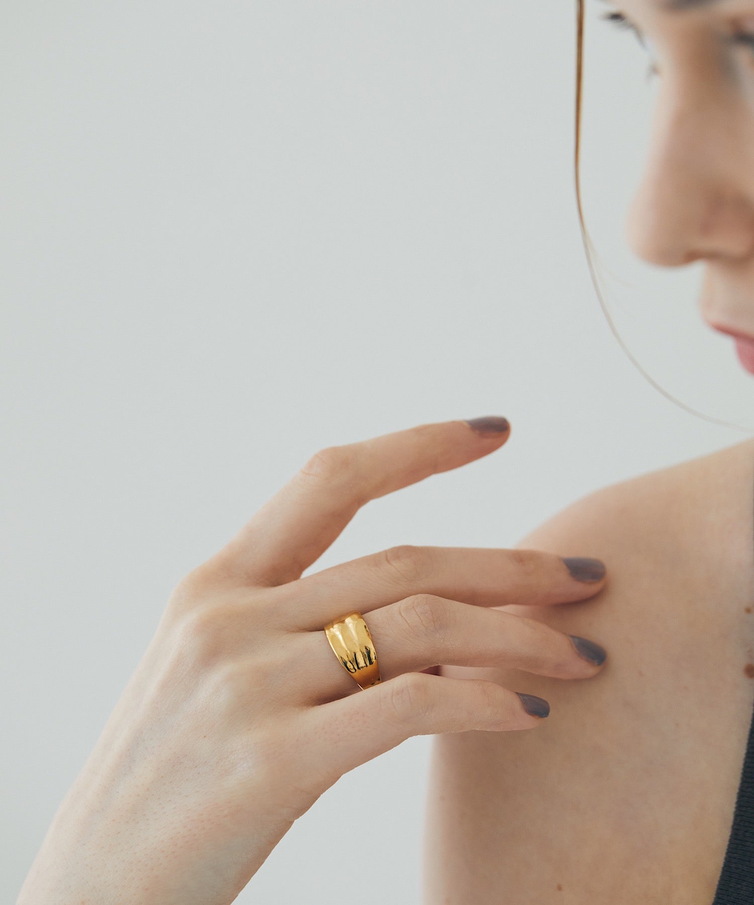 エーアールエムジー ar/mg enough 波状リング