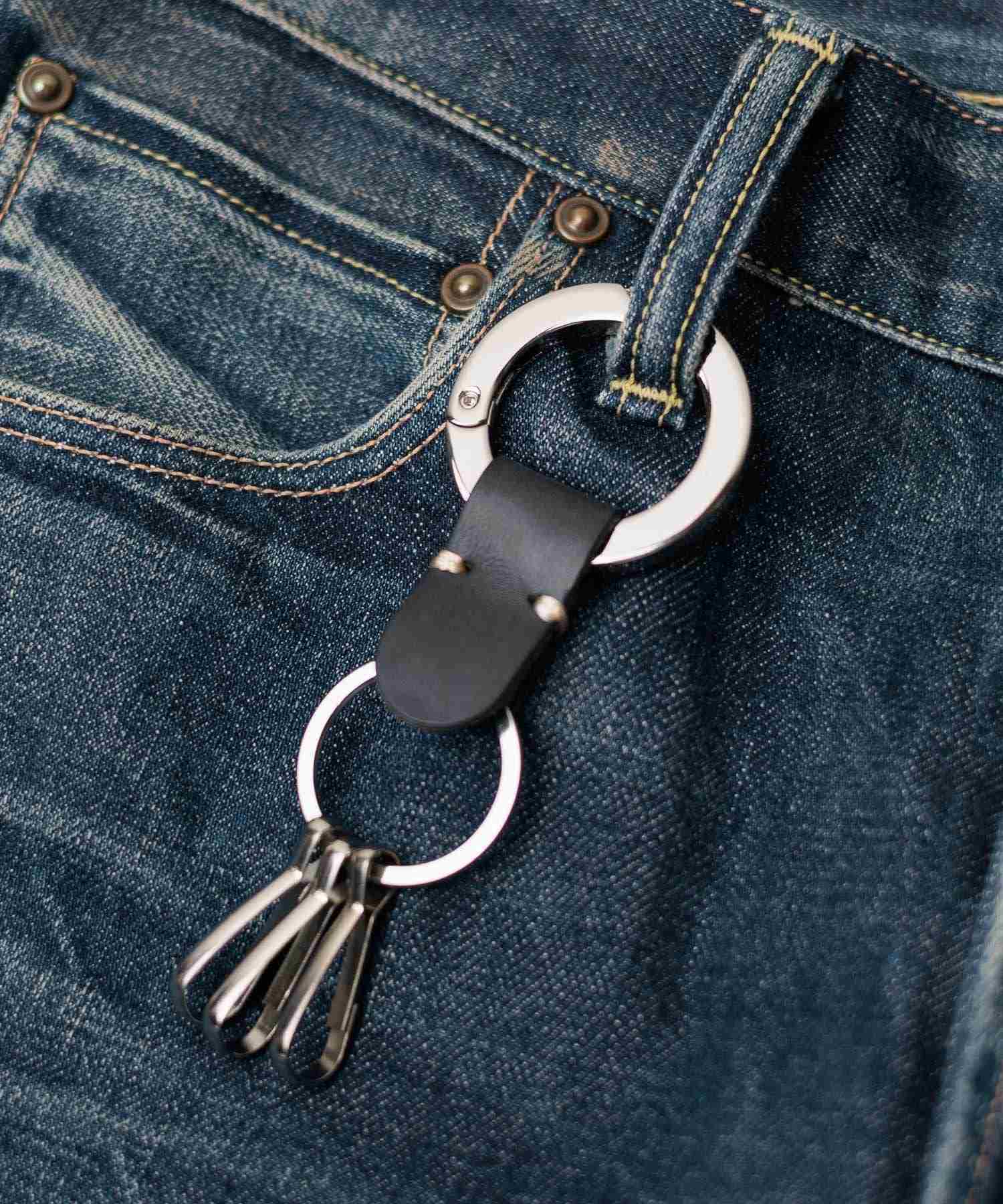 エーアールエムジー ar/mg Italian Leather x Metal KEYHOLDER (SILVER-BLACK) SILVER-BLACK