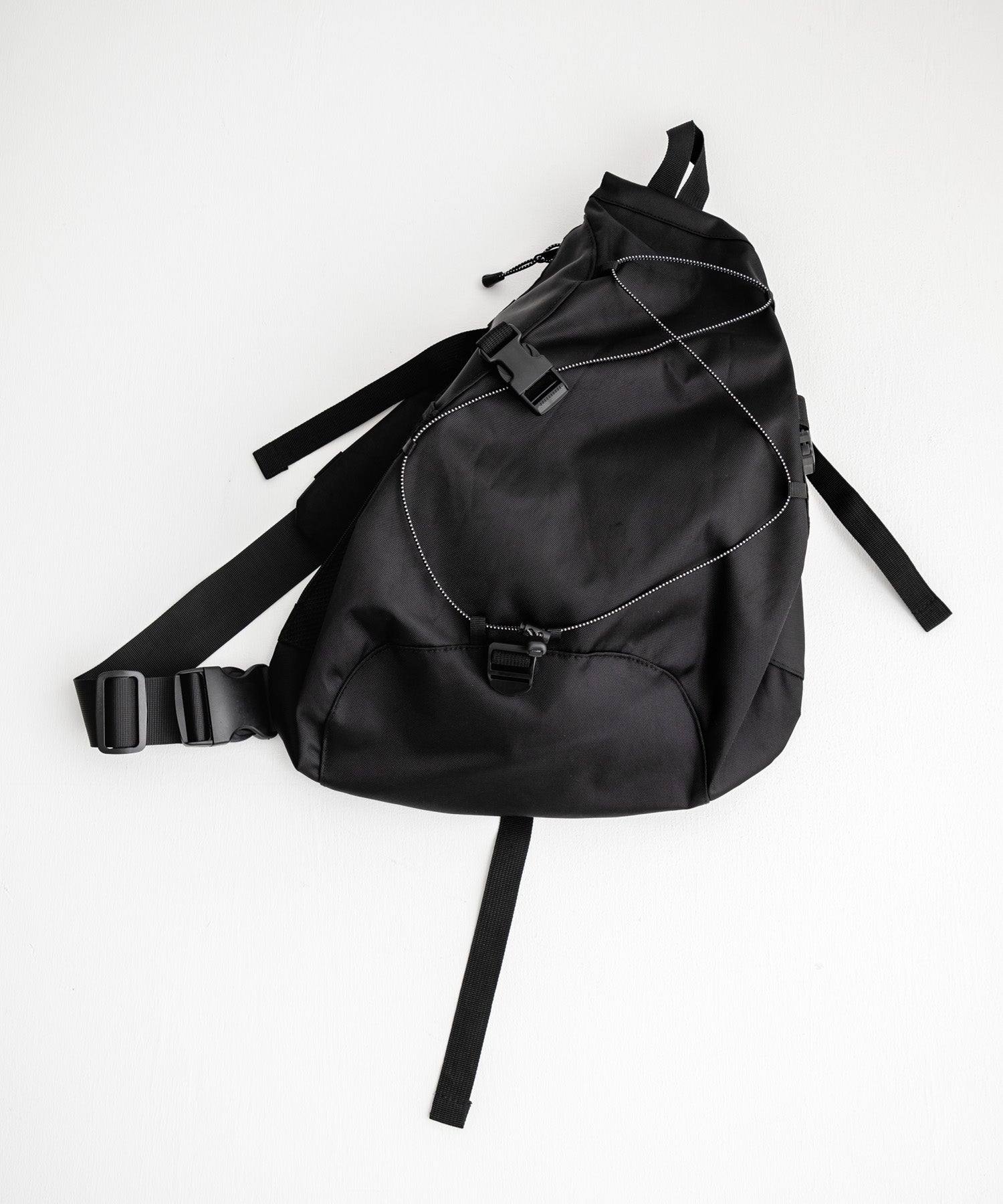 Rocky Monroe Body Bag for Men and Women Sling One Shoulder Bag Triangle Crossbody Shoulder Bag A4 Large Capacity Wide Gusset Travel Gym Simple Casual 14289