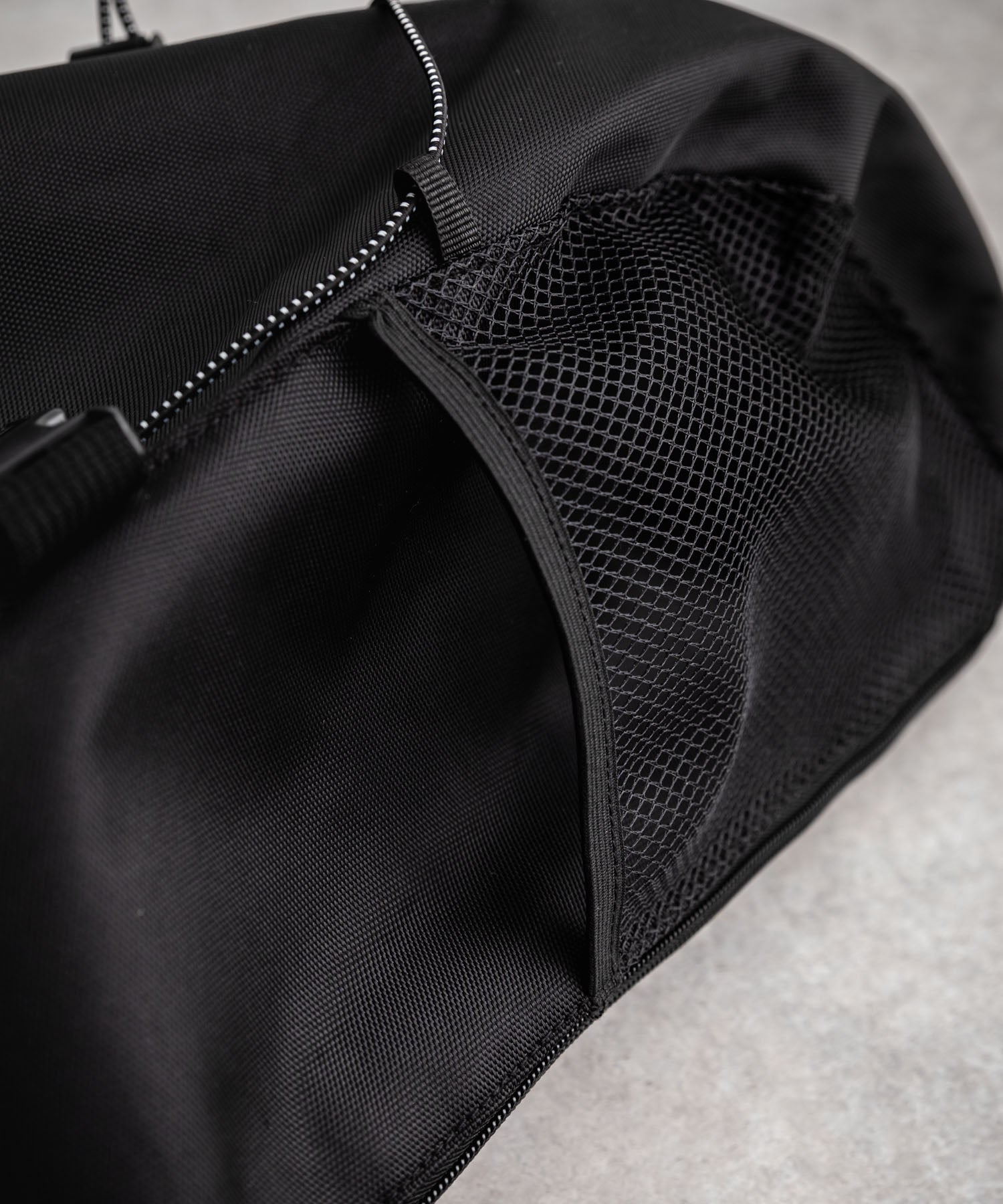 Rocky Monroe Body Bag for Men and Women Sling One Shoulder Bag Triangle Crossbody Shoulder Bag A4 Large Capacity Wide Gusset Travel Gym Simple Casual 14289