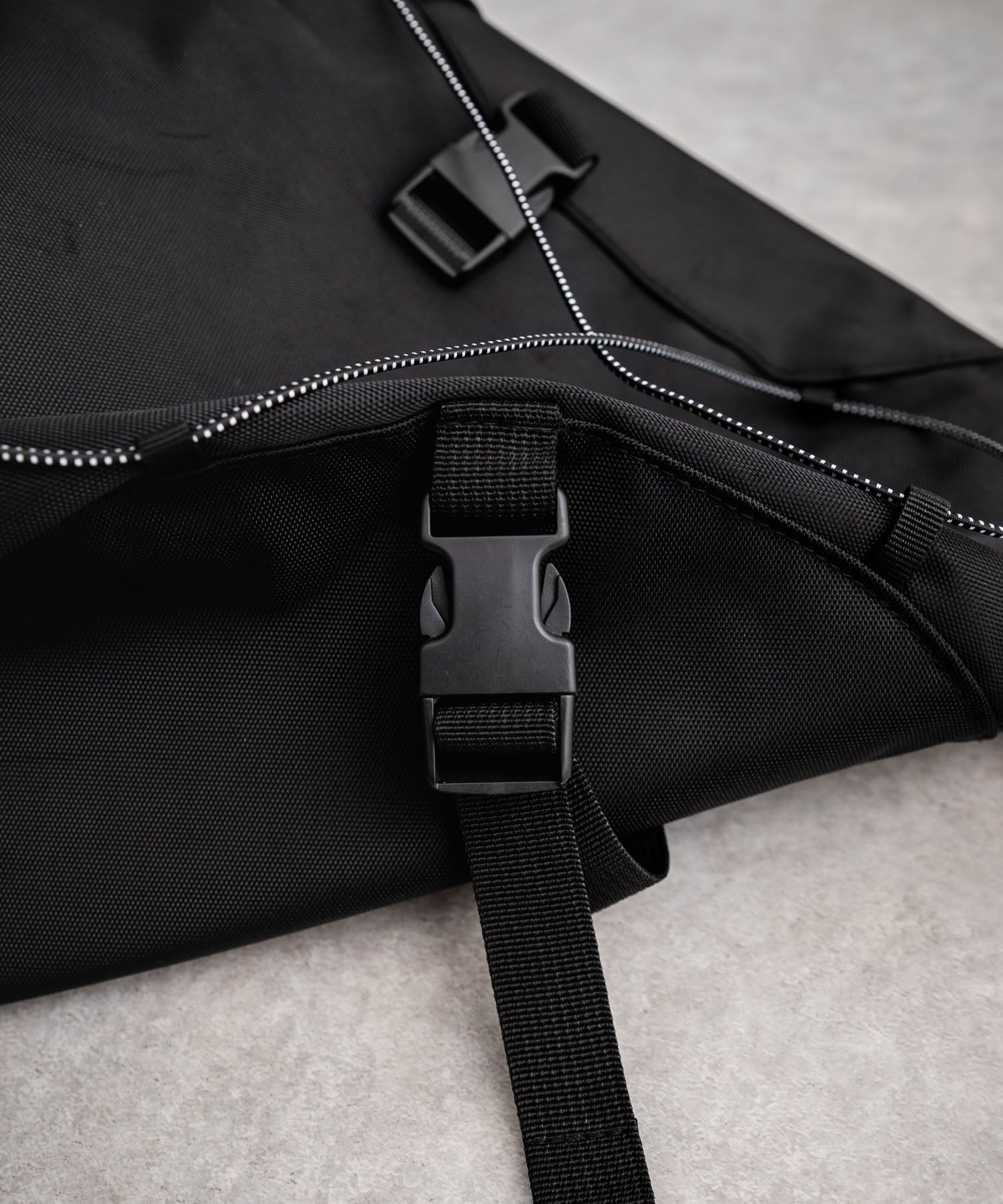 Rocky Monroe Body Bag for Men and Women Sling One Shoulder Bag Triangle Crossbody Shoulder Bag A4 Large Capacity Wide Gusset Travel Gym Simple Casual 14289