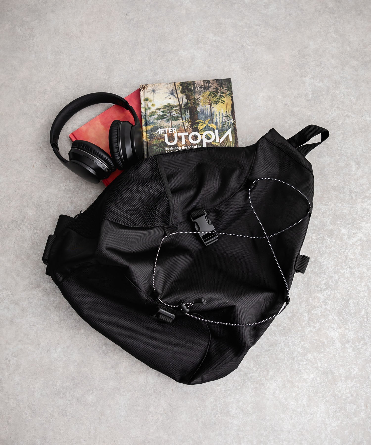 Rocky Monroe Body Bag for Men and Women Sling One Shoulder Bag Triangle Crossbody Shoulder Bag A4 Large Capacity Wide Gusset Travel Gym Simple Casual 14289