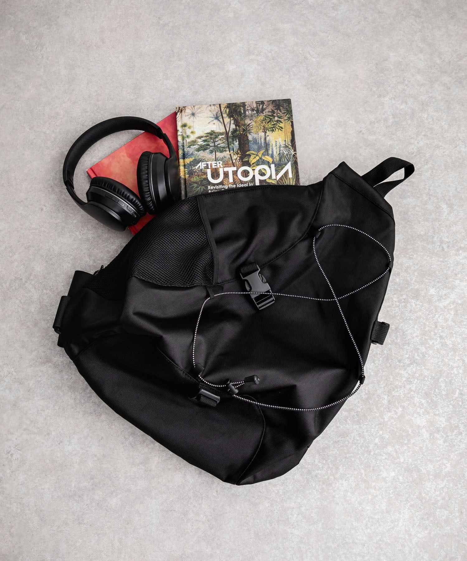 Rocky Monroe Body Bag for Men and Women Sling One Shoulder Bag Triangle Crossbody Shoulder Bag A4 Large Capacity Wide Gusset Travel Gym Simple Casual 14289