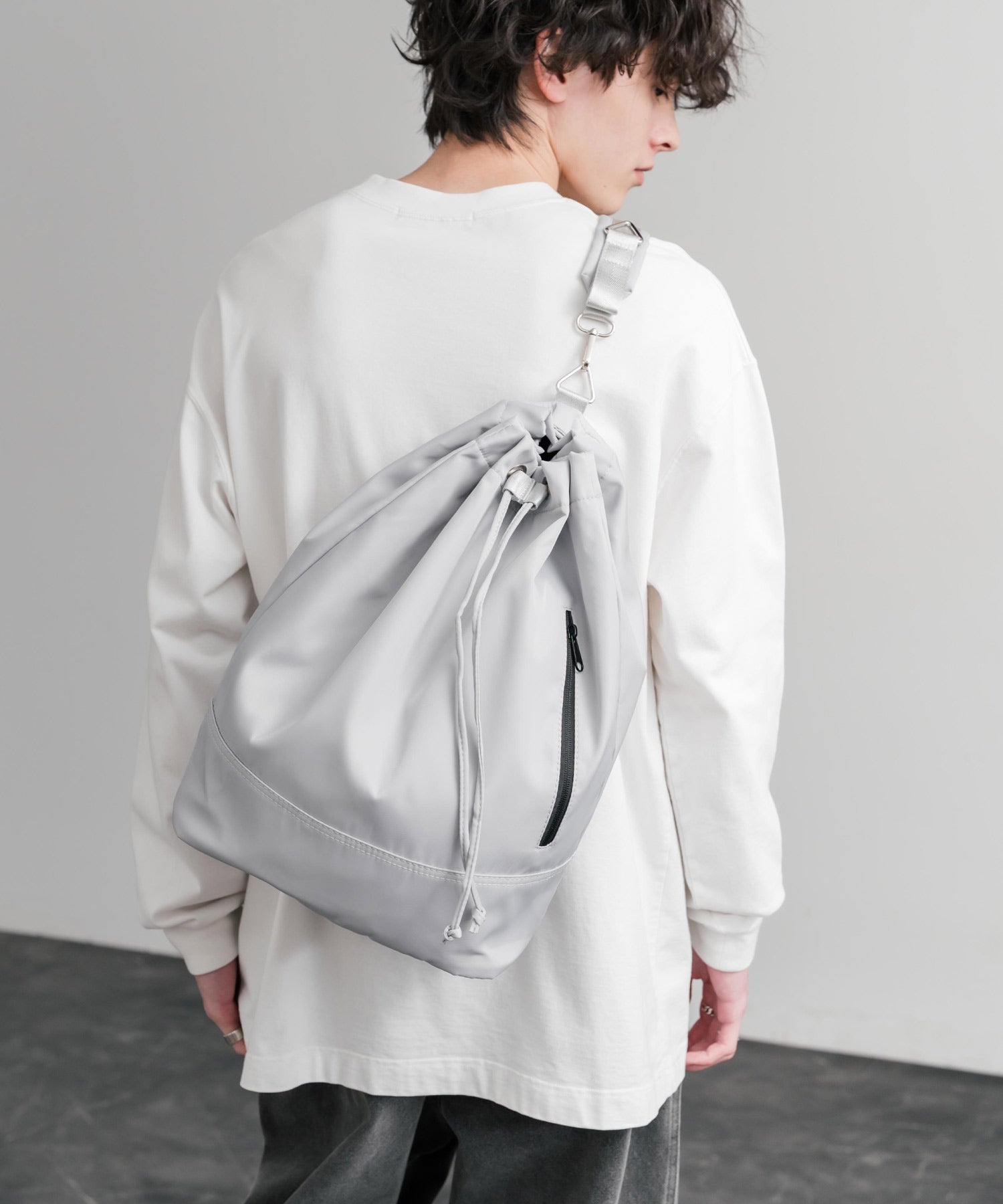 ロッキーモンロー Rocky Monroe ショルダーバッグ リュックサック 2WAY メンズ レディース ナイロンバッグ 鞄 ジムサック プール 海 ジム ヨガ スポーツ カジュアル 15511 (グレー) グレー