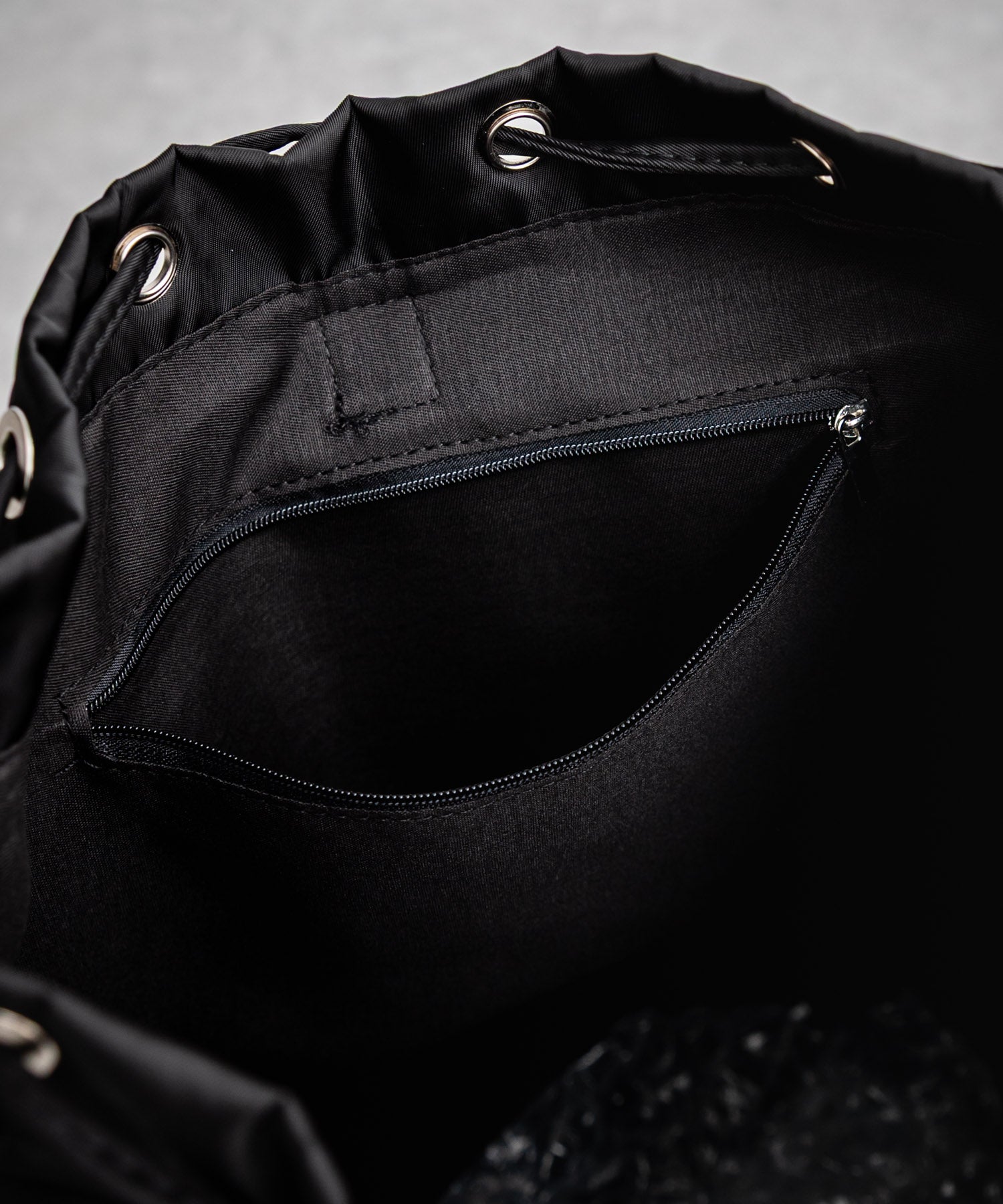 ロッキーモンロー Rocky Monroe ショルダーバッグ リュックサック 2WAY メンズ レディース ナイロンバッグ 鞄 ジムサック プール 海 ジム ヨガ スポーツ カジュアル 15511 (グレー) グレー