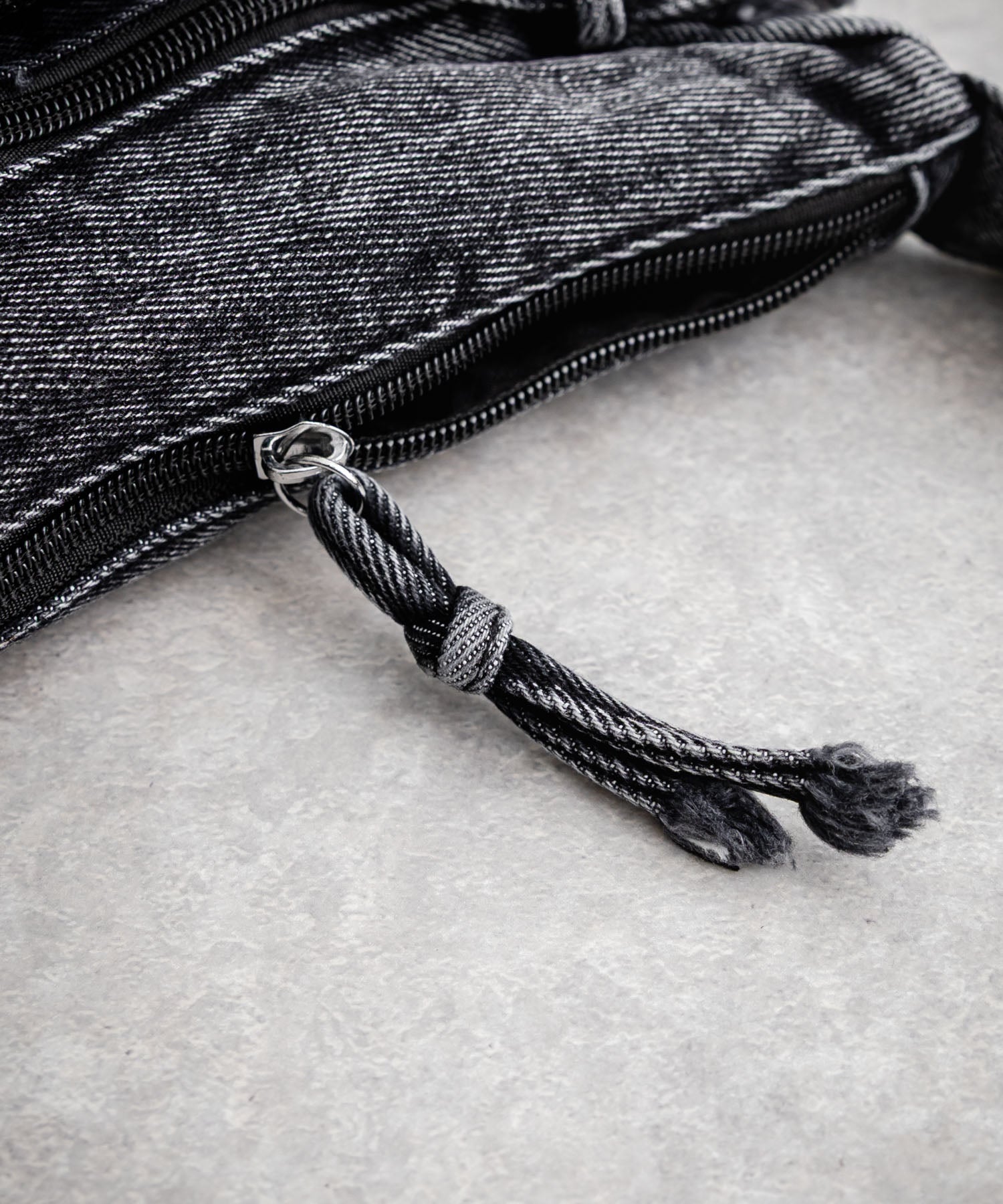 ロッキーモンロー Rocky Monroe ショルダーバッグ ヴィンテージ メンズ レディース 綿 コットン B5 通勤 通学 シンプル 無地 デニム 斜め掛け 肩かけ ライブ お出かけ 15507 (ブルー) ブルー