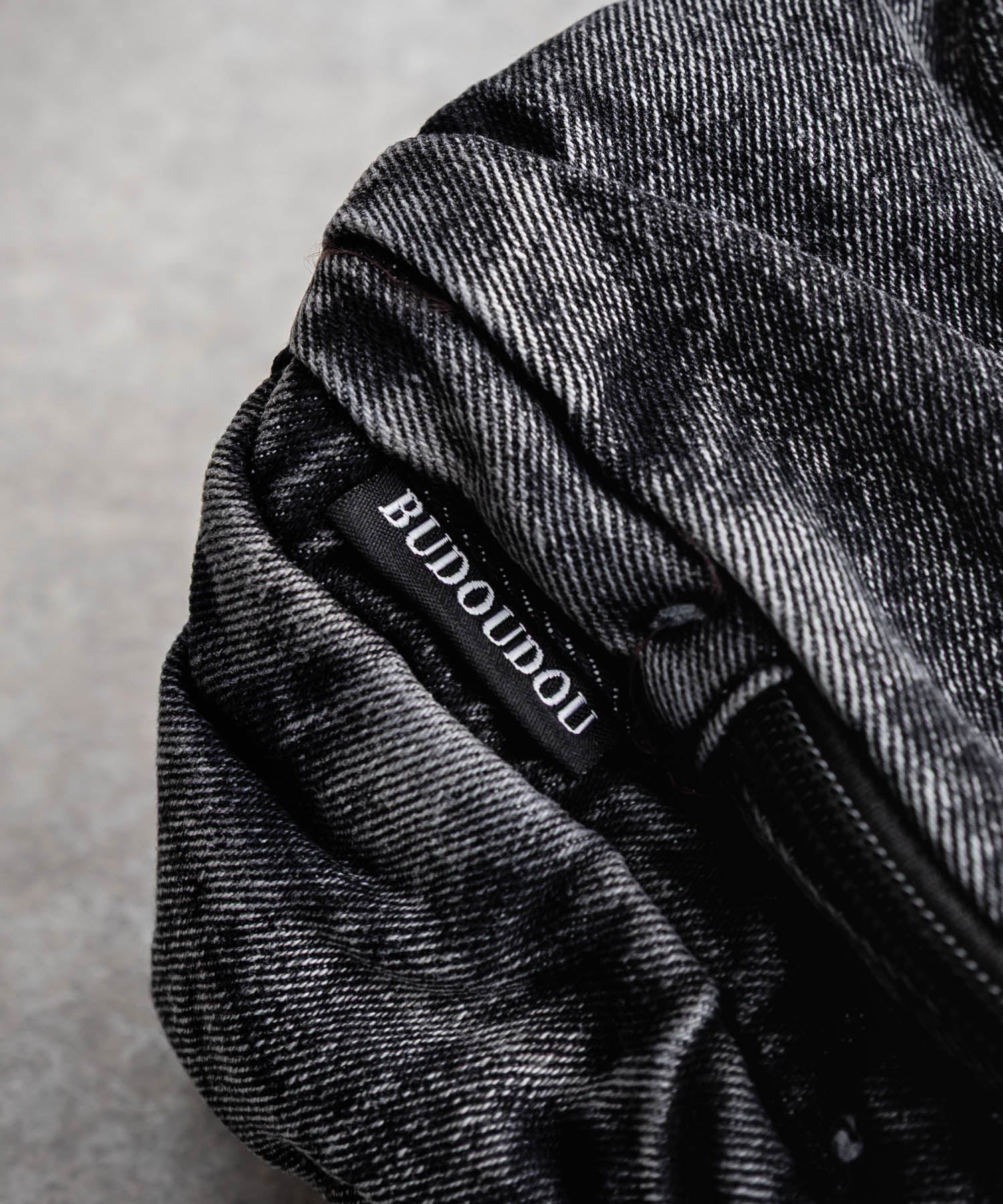 ロッキーモンロー Rocky Monroe ショルダーバッグ ヴィンテージ メンズ レディース 綿 コットン B5 通勤 通学 シンプル 無地 デニム 斜め掛け 肩かけ ライブ お出かけ 15507 (ブルー) ブルー