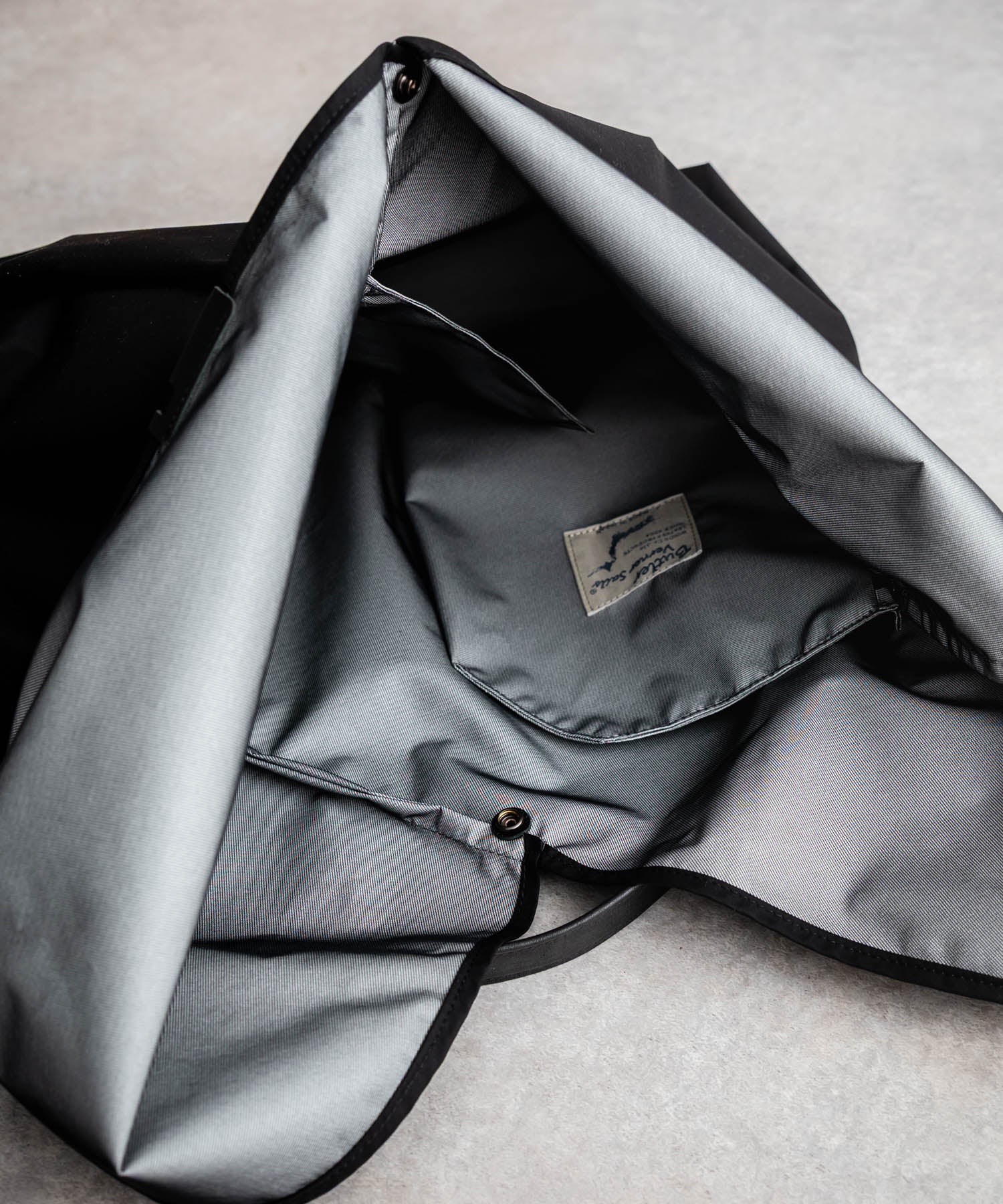 ロッキーモンロー Rocky Monroe トートバッグ メンズ レディース ショルダー 肩掛け 斜め掛け ハンド あずま袋 日本製 Butler Verner Sails JS-3028 15526 (コヨーテ) コヨーテ