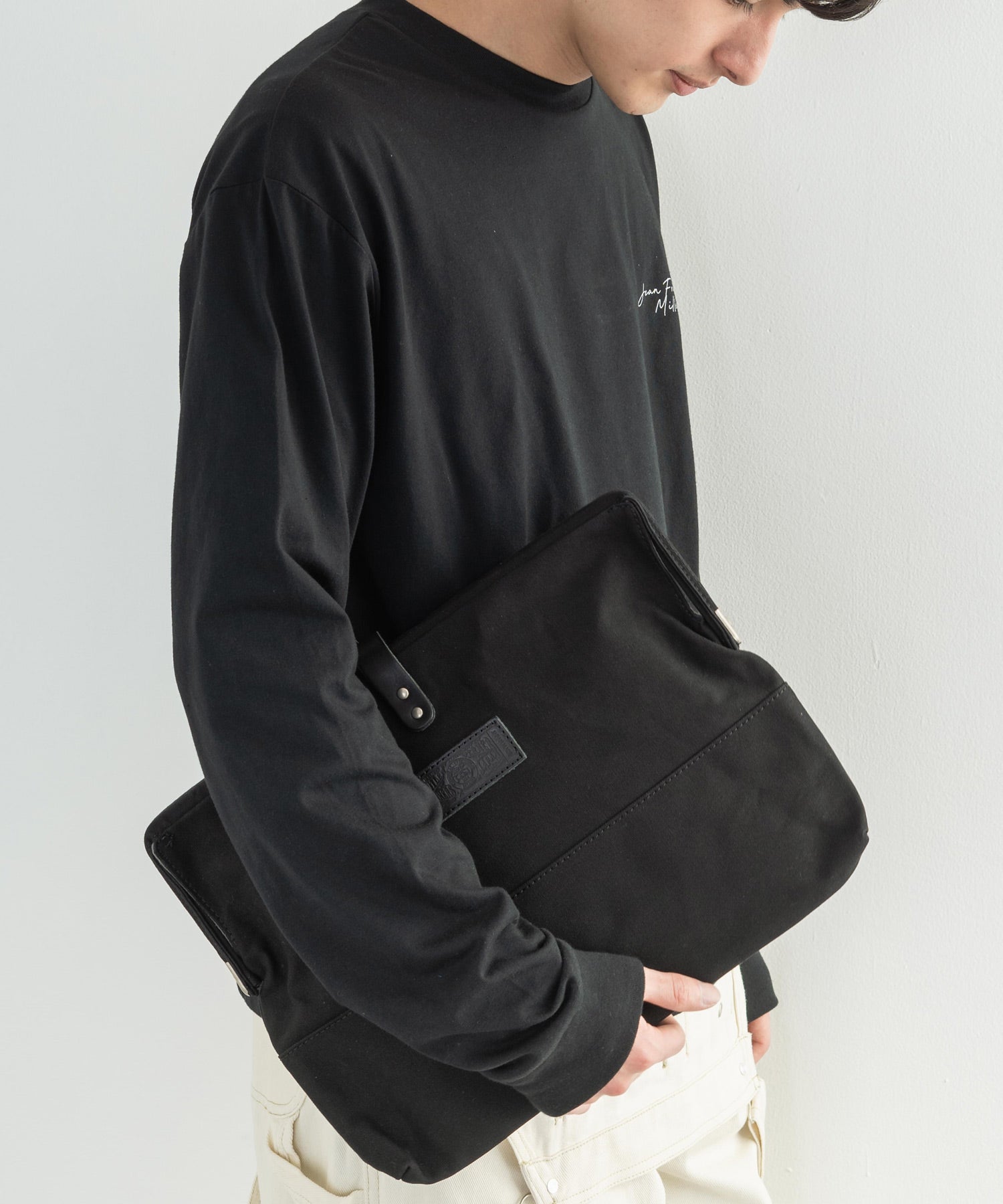 ロッキーモンロー Rocky Monroe クラッチバッグ メンズ レディース 鞄 口枠 日本製 国産 カジュアル シンプル キャンバス 綿 コットン 収納力抜群 散歩 PC タブレット がま口 Butl (ネイビー×キナリ) ネイビー×キナリ