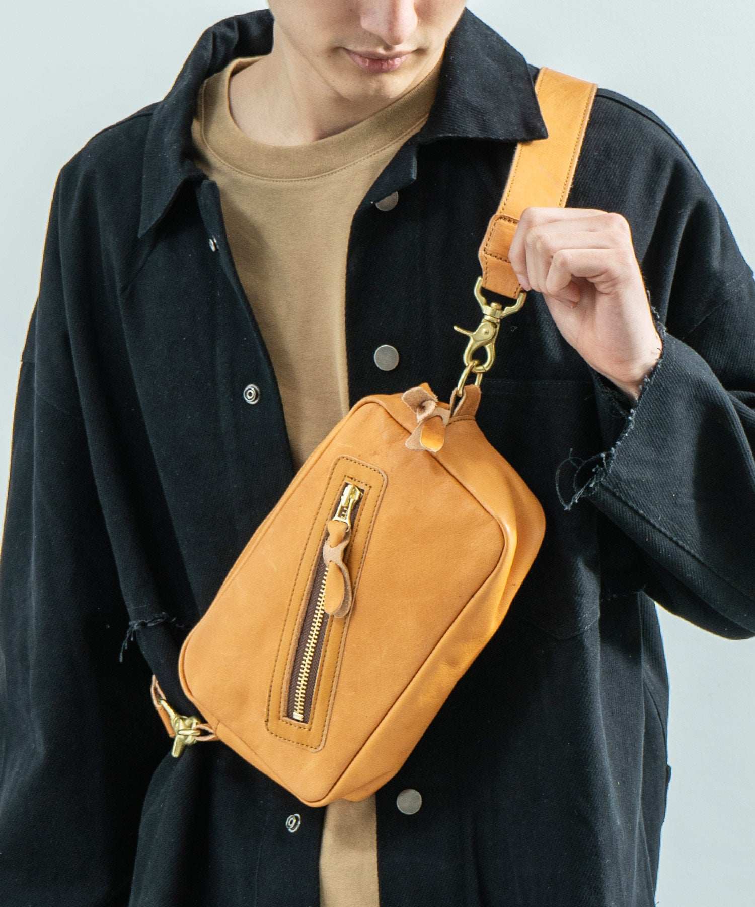 ロッキーモンロー Rocky Monroe ショルダーバッグ クラッチ バッグイン メンズ 馬革 皮 ホースレザー サコッシュ 日本製 国産 2WAY お出かけ レジャー プレゼント ギフト 素上げ 斜め