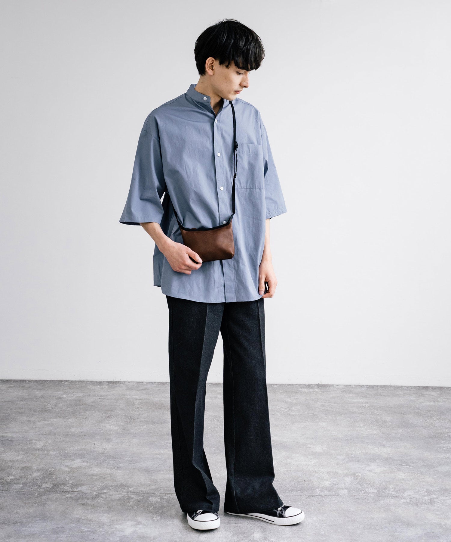 Rocky Monroe Shoulder Bag Pouch for Men and Women, Horse Leather, Compact, Outing, Leisure, Present, Gift, Crossbody, Shoulder Carry, Simple, Day