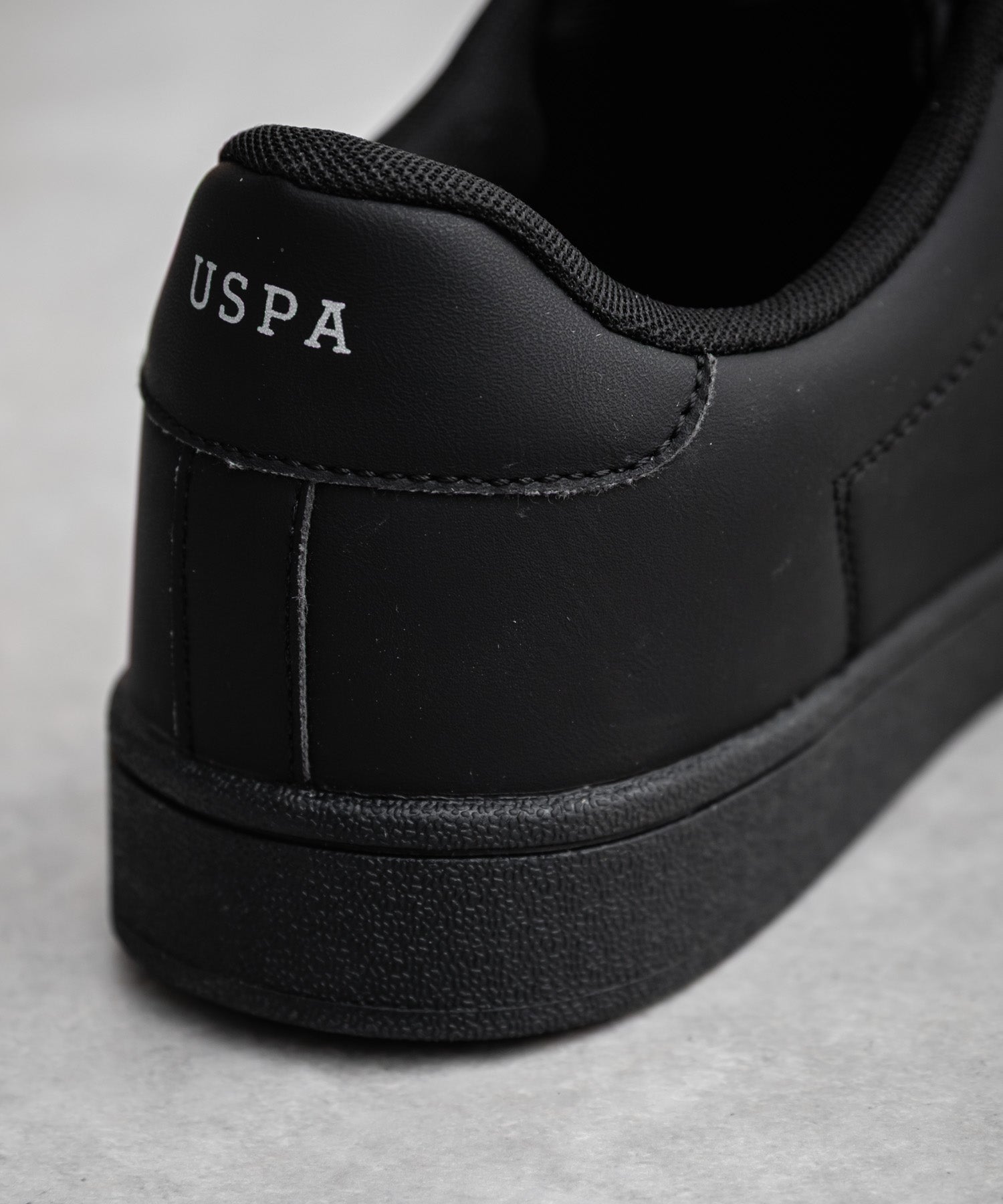 ロッキーモンロー Rocky Monroe スニーカー 紐靴 ロゴ メンズ レディース ローカット フェイクレザー PU 合成皮革 U.S. POLO ASSN. ユーエスポロアッスン 15640 (ブラック×シルバー) ブラック×シルバー