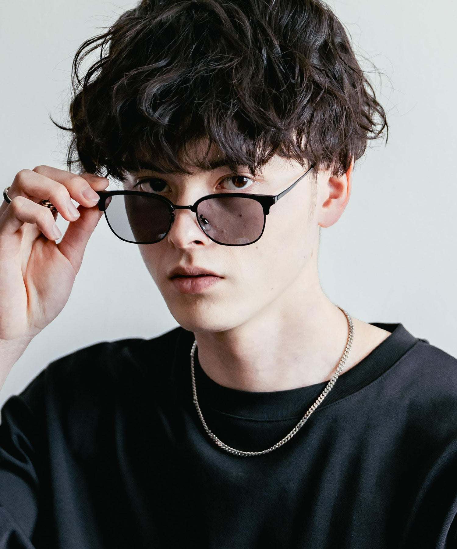 ロッキーモンロー Rocky Monroe サングラス カラーレンズ メンズ 伊達メガネ ウェリントン スクエア サーモント ハーフリム UVカット 紫外線対策 アイウェア 巾着ケース付き 14466 (A4.ブラックゴールド×クリア) A4.ブラックゴールド×クリア