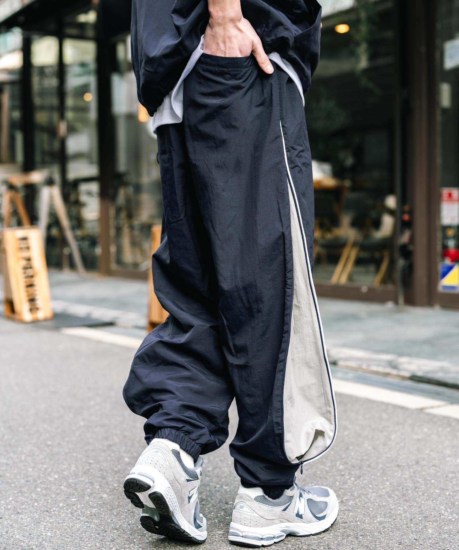 ロッキーモンロー Rocky Monroe トラックパンツ ナイロン サイドジップ ワイド メンズ レディース 配色 2way テック系 パイピング イージージョガー スケーター ドローコード 14308 (グレー) グレー