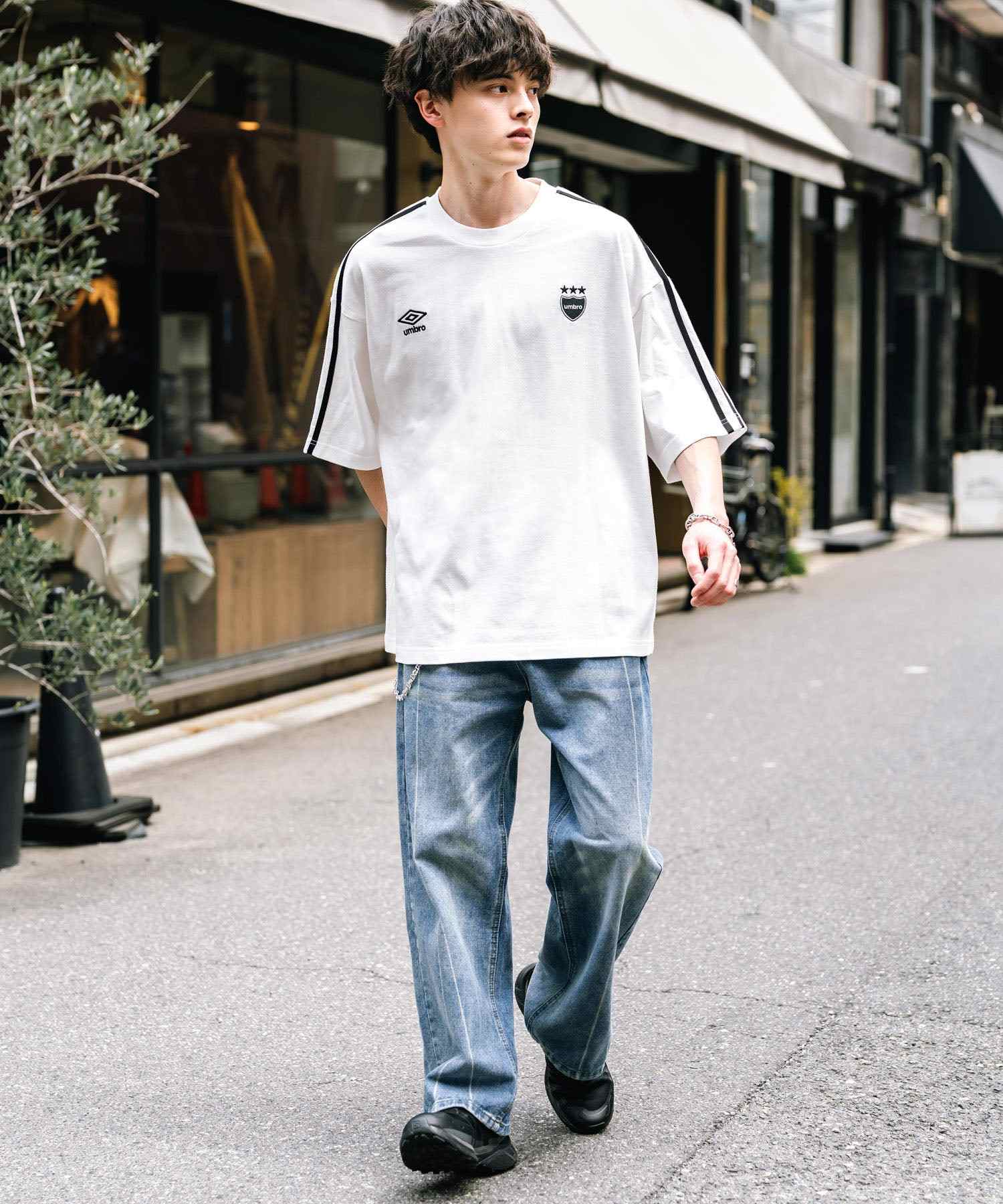 ロッキーモンロー Rocky Monroe UMBRO アンブロ Tシャツ 半袖 メンズ レディース カットソー フットボールT サイドライン オーバーサイズ ロゴ刺繍 別注コラボ 14470 (ホワイト) ホワイト