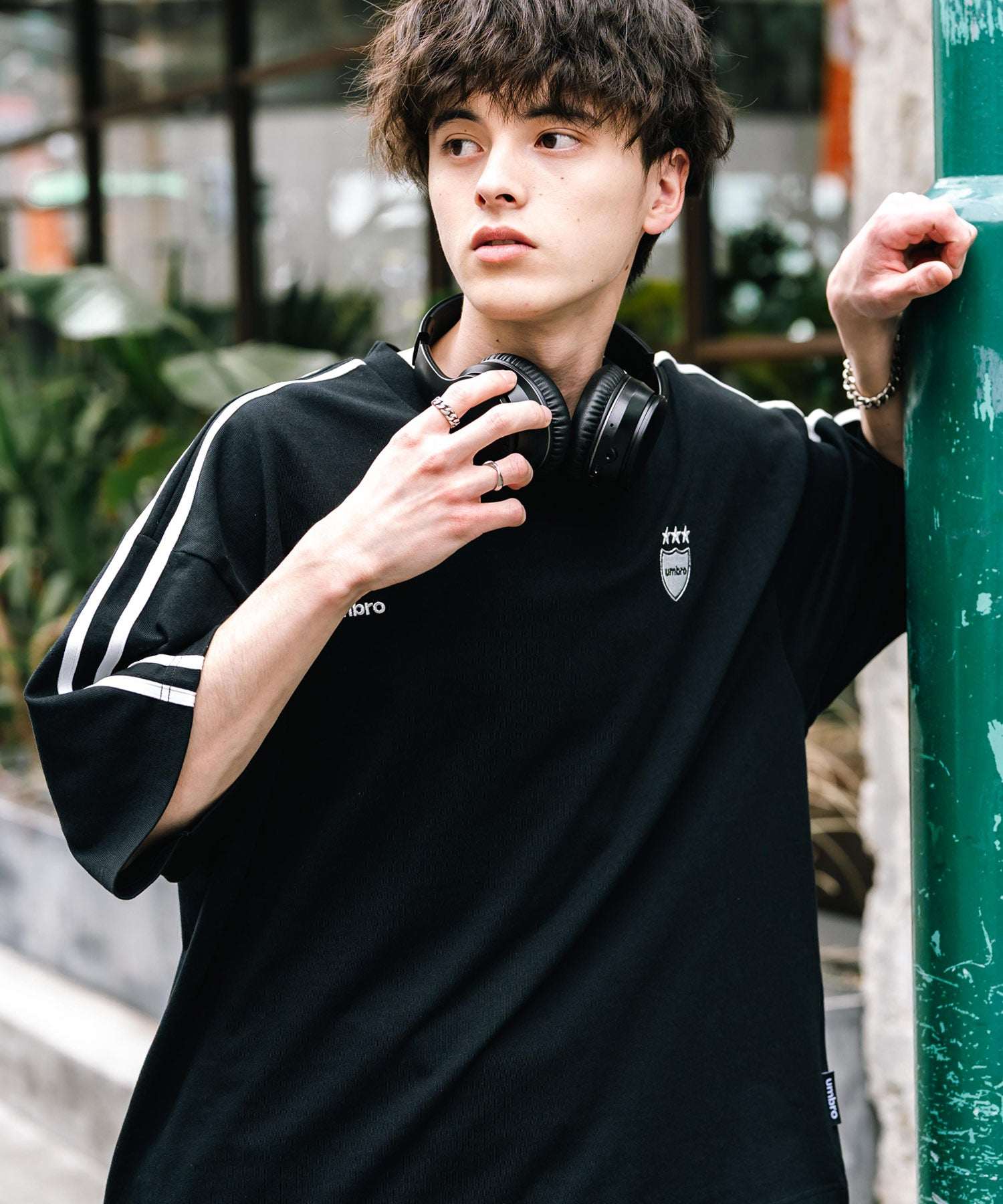 ロッキーモンロー Rocky Monroe UMBRO アンブロ Tシャツ 半袖 メンズ レディース カットソー フットボールT サイドライン オーバーサイズ ロゴ刺繍 別注コラボ 14470 (ホワイト) ホワイト