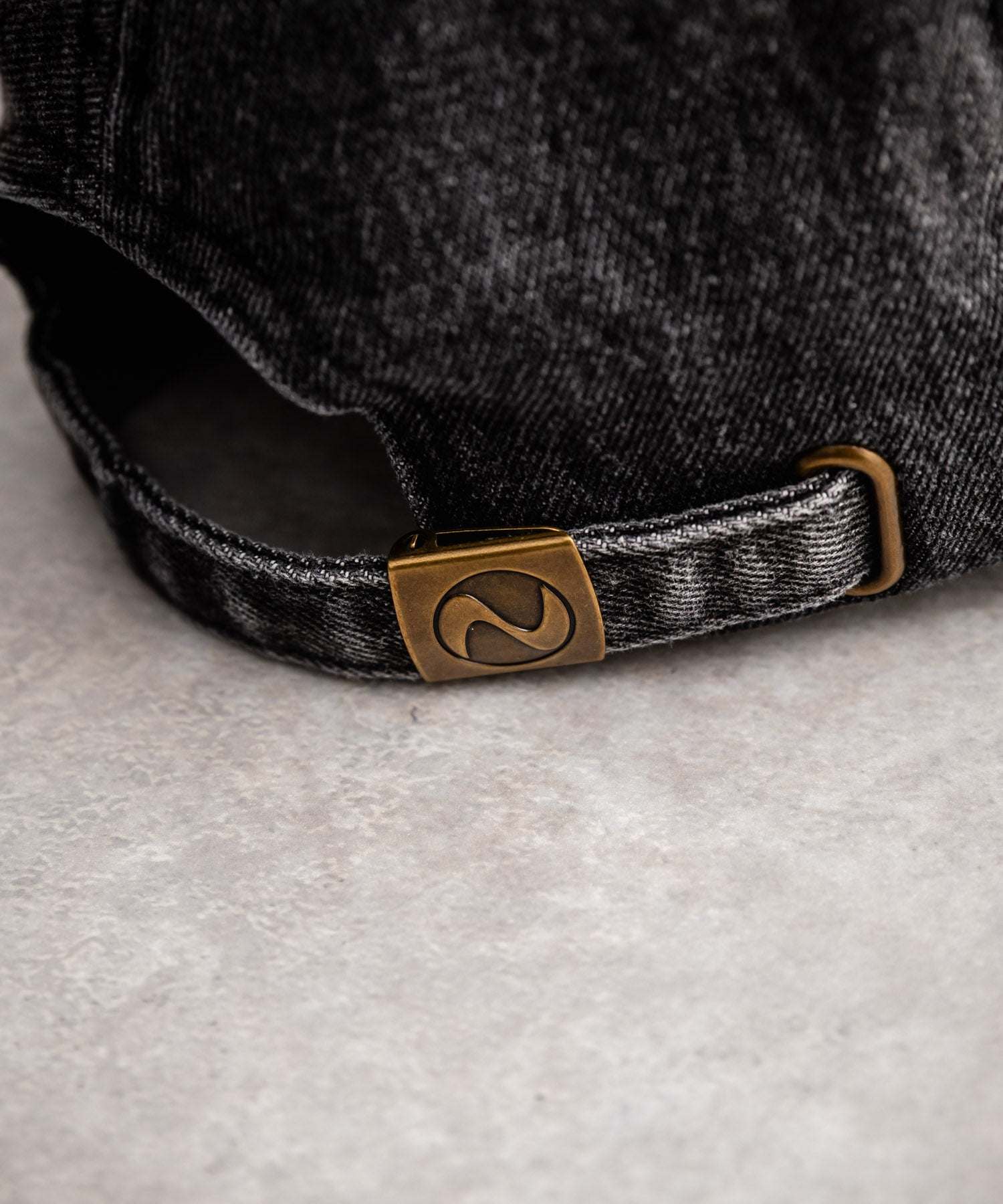 ロッキーモンロー Rocky Monroe NEWHATTAN ニューハッタン ベースボールキャップ デニム メンズ レディース ローキャップ 帽子 日よけ 熱中症対策 無地 ヴィンテージ 14562 (ライトブルー) ライトブルー