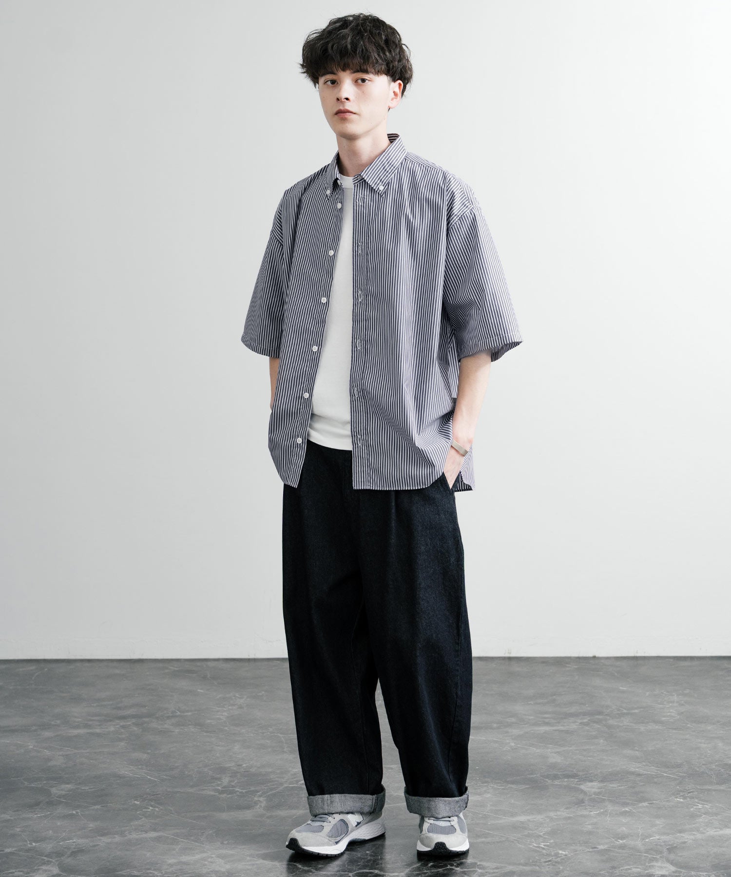 ロッキーモンロー Rocky Monroe 接触冷感 ストライプシャツ 半袖 メンズ ボタンダウン ボクシーAライン ルーズ UVカット日本製 Upscape Audience AUD6609 14696 (アイボリー) アイボリー