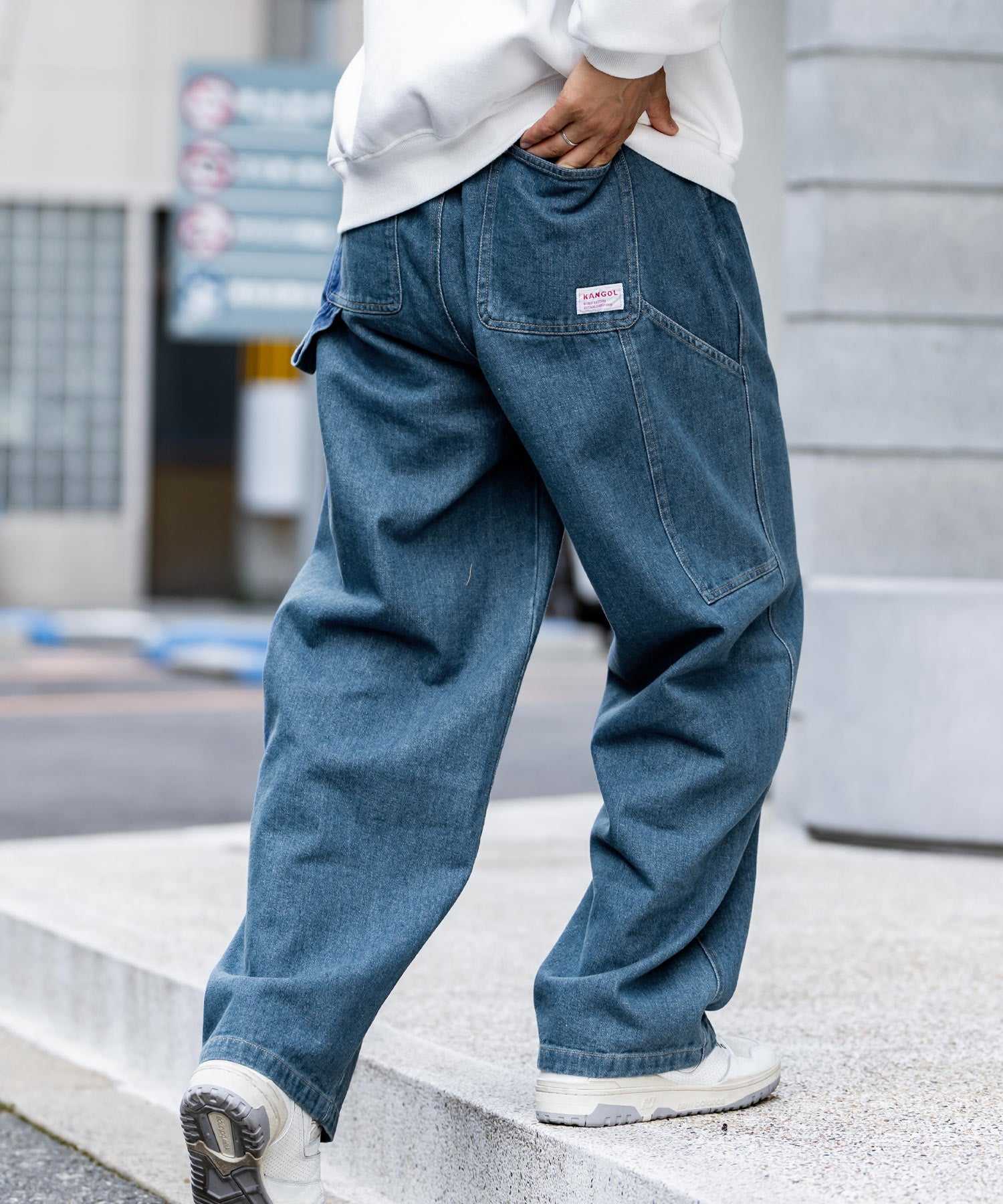 ロッキーモンロー Rocky Monroe KANGOL 別注 コラボ ペインターパンツ ワイドデニム ツイル メンズ テーパード リラックス ワンポイント ロゴ ケミカル ヴィンテージ 14631 (ブルー) ブルー