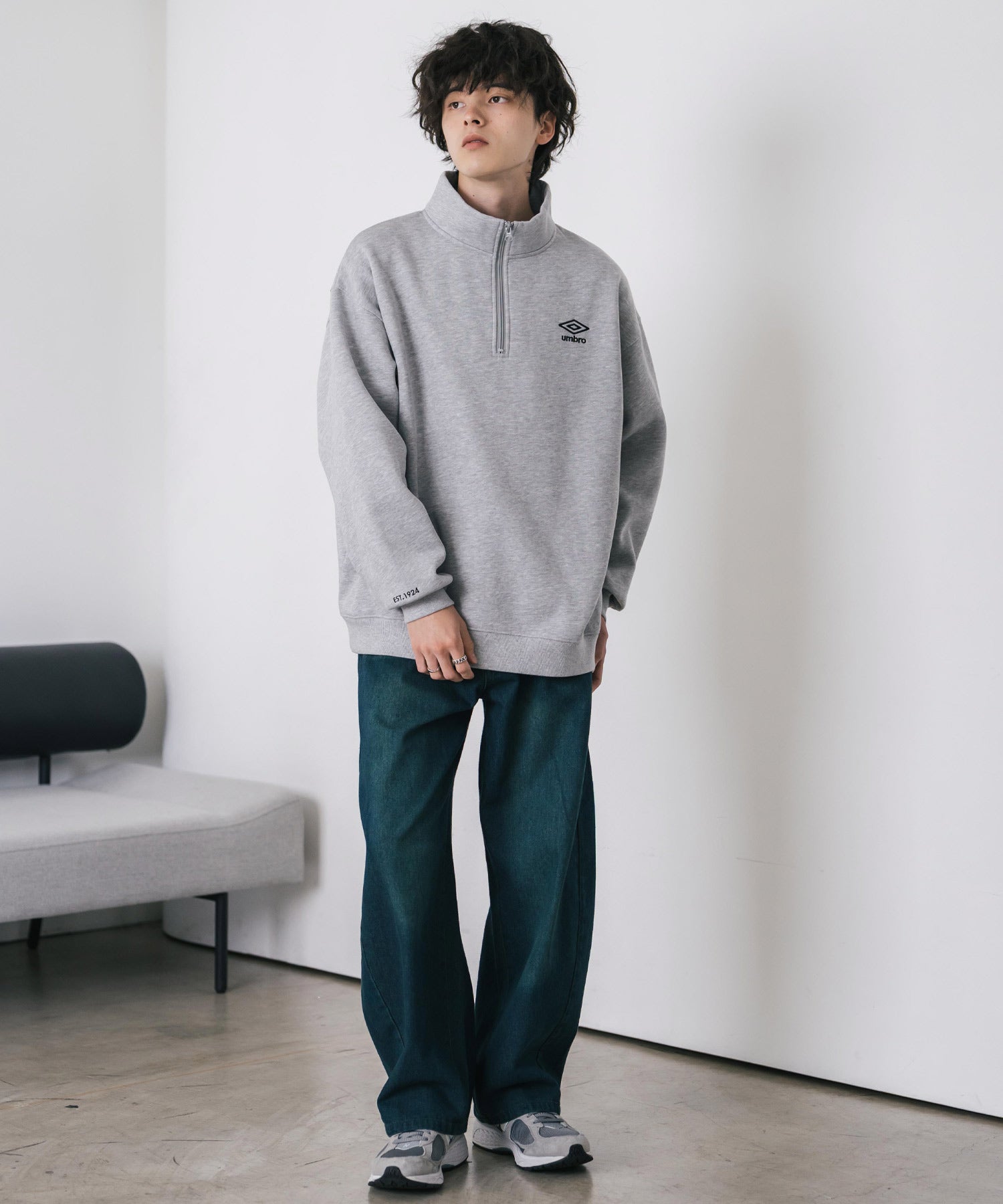 ロッキーモンロー Rocky Monroe UMBRO アンブロ スウェット 裏起毛 長袖 メンズ レディース トレーナー ハーフジップ プルオーバー オーバーサイズ ロゴ刺繍 別注コラボ 14942 (杢グレー) 杢グレー