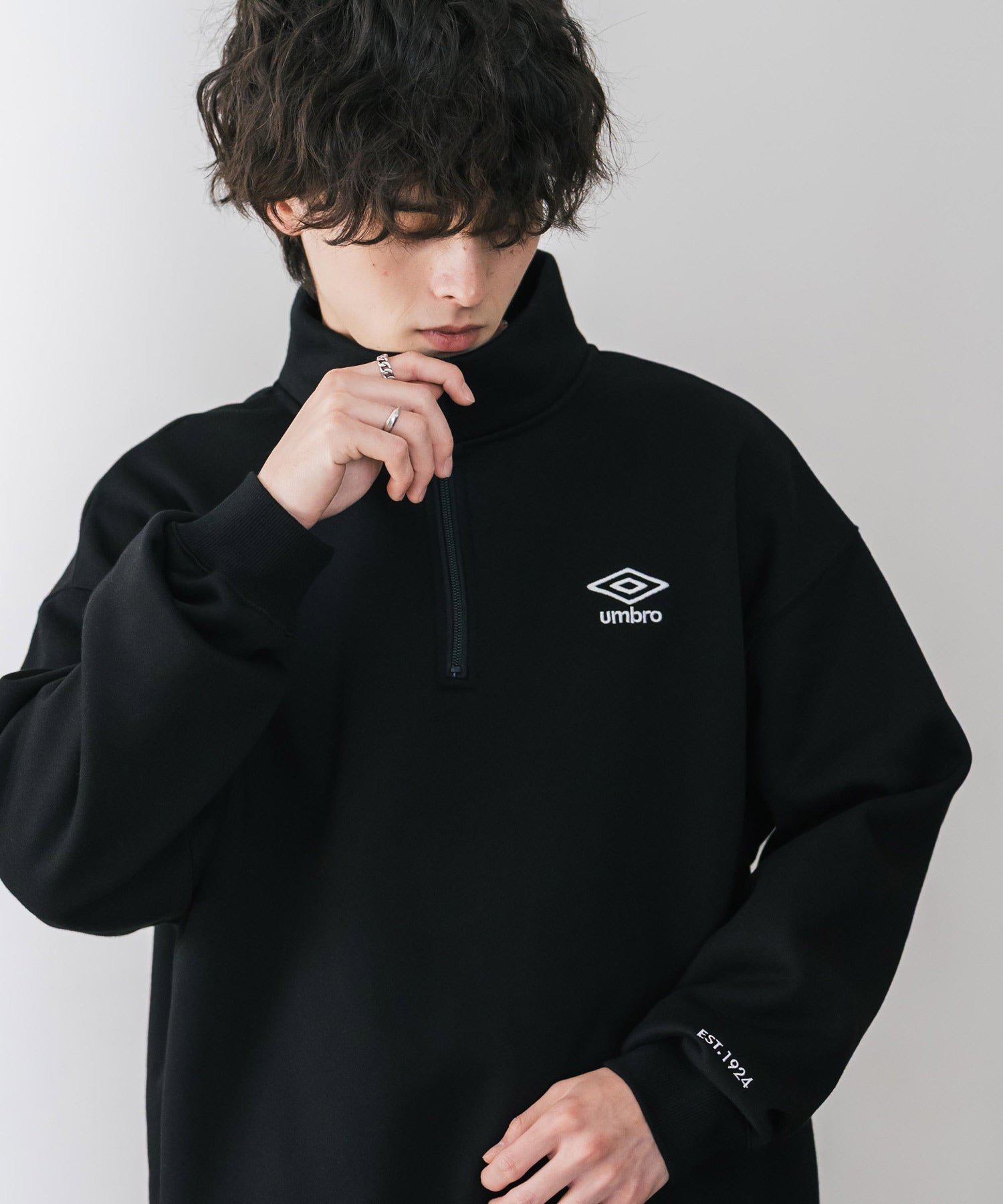 ロッキーモンロー Rocky Monroe UMBRO アンブロ スウェット 裏起毛 長袖 メンズ レディース トレーナー ハーフジップ プルオーバー オーバーサイズ ロゴ刺繍 別注コラボ 14942 (杢グレー) 杢グレー