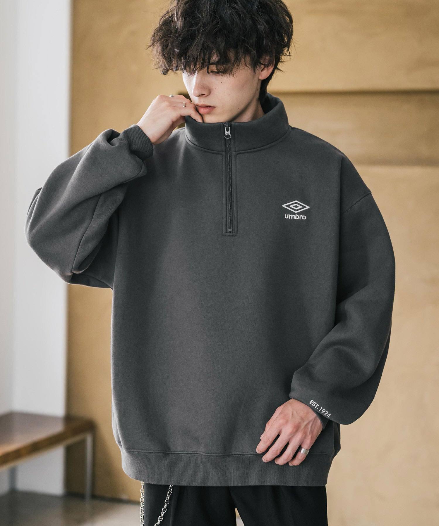 ロッキーモンロー Rocky Monroe UMBRO アンブロ スウェット 裏起毛 長袖 メンズ レディース トレーナー ハーフジップ プルオーバー オーバーサイズ ロゴ刺繍 別注コラボ 14942 (杢グレー) 杢グレー