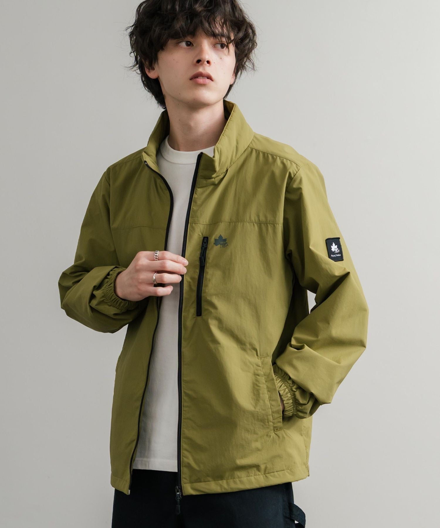 ロッキーモンロー Rocky Monroe ナイロンジャケット 裏タフタ ブルゾン メンズ レディース ライトアウター 撥水 スタンドネック 切替 アウトドア LOGOS ロゴス 14857 (24.マスタード) 24.マスタード