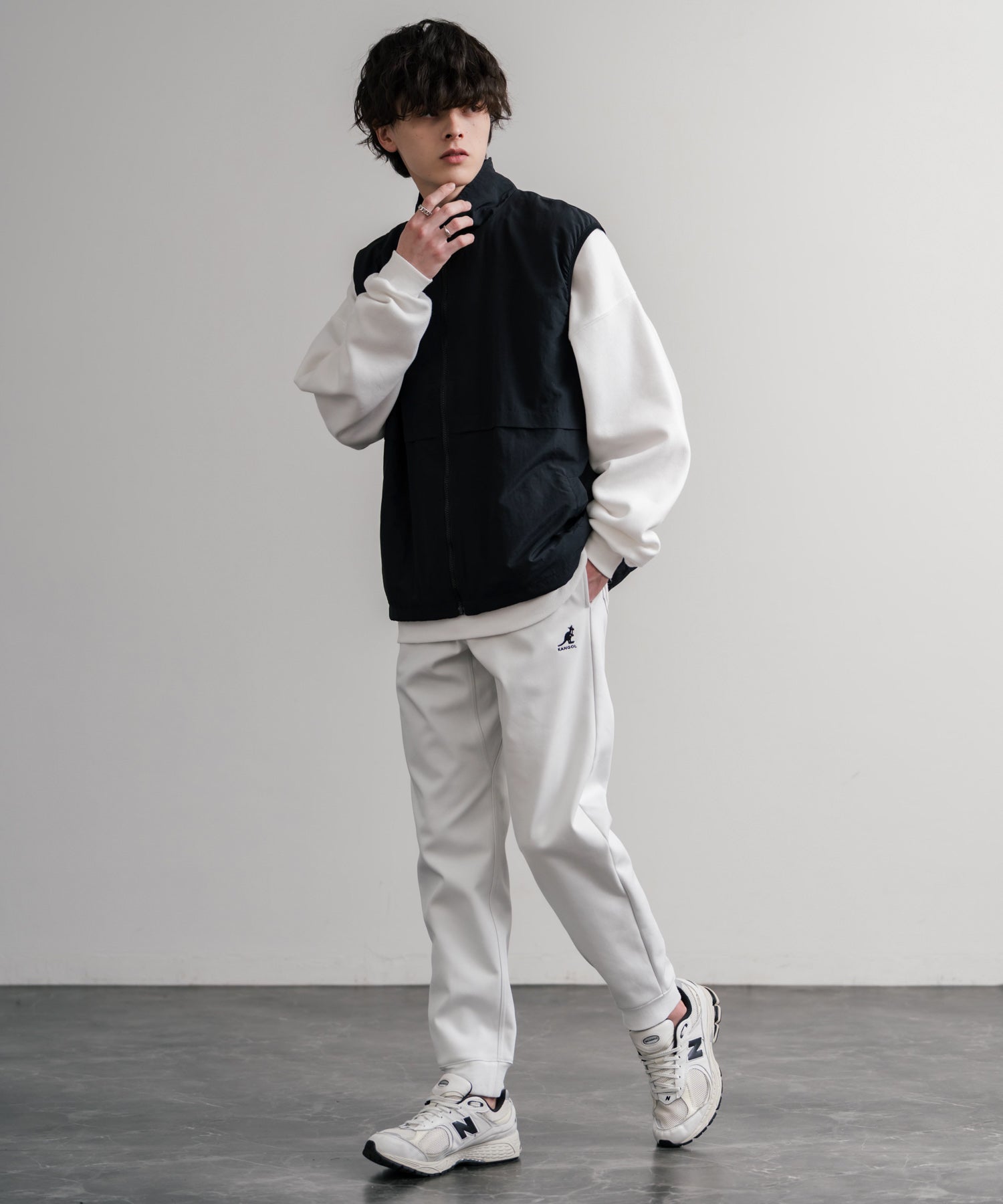 ロッキーモンロー Rocky Monroe KANGOL ジョガーパンツ 暖パン 裏起毛 裏フリース 蓄熱 新色追加 メンズ レディース イージー スリム テーパード ストレッチ 別注コラボ 14622 (ホワイト) ホワイト