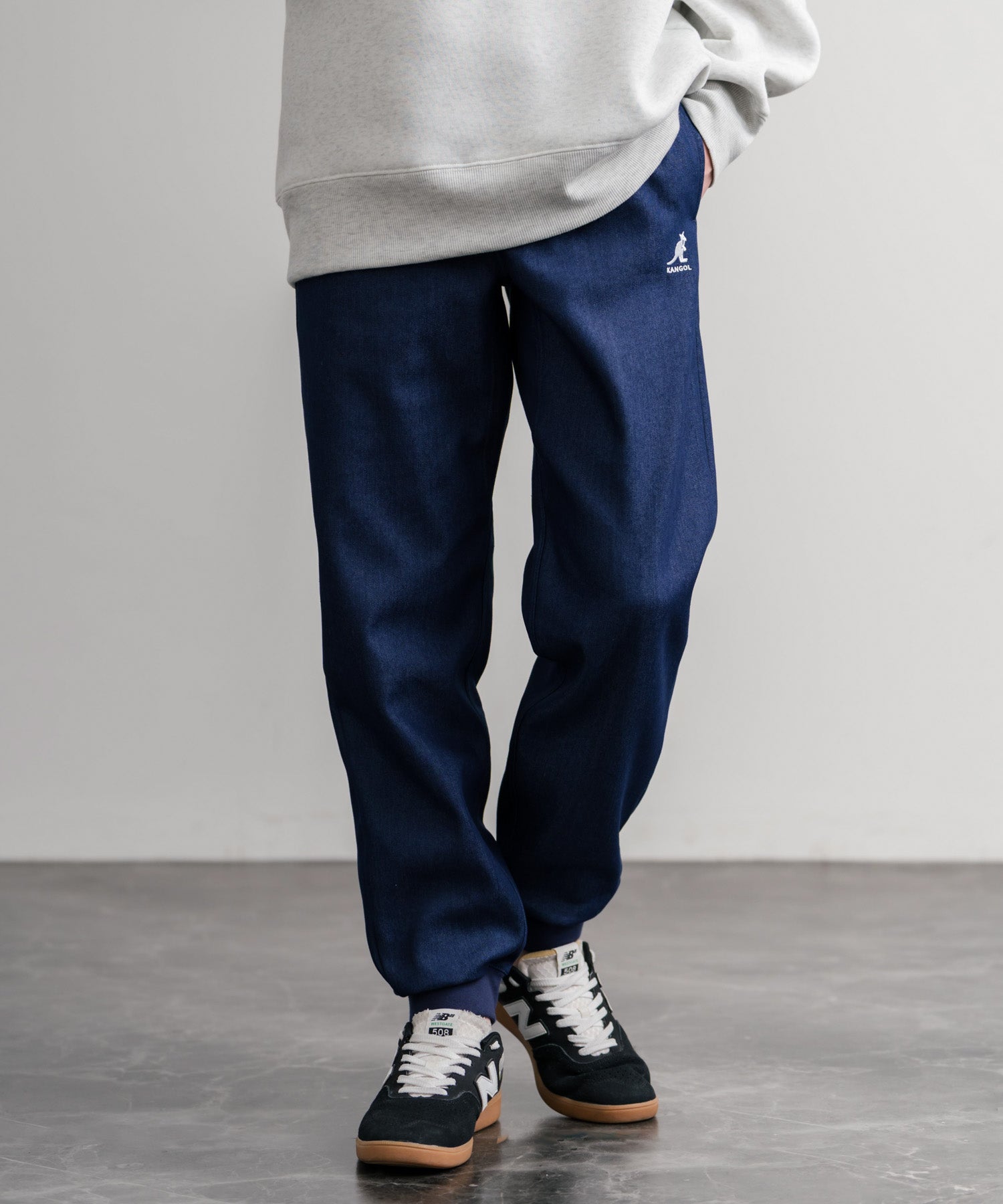 ロッキーモンロー Rocky Monroe KANGOL ジョガーパンツ 暖パン 裏起毛 裏フリース 蓄熱 新色追加 メンズ レディース イージー スリム テーパード ストレッチ 別注コラボ 14622 (ホワイト) ホワイト