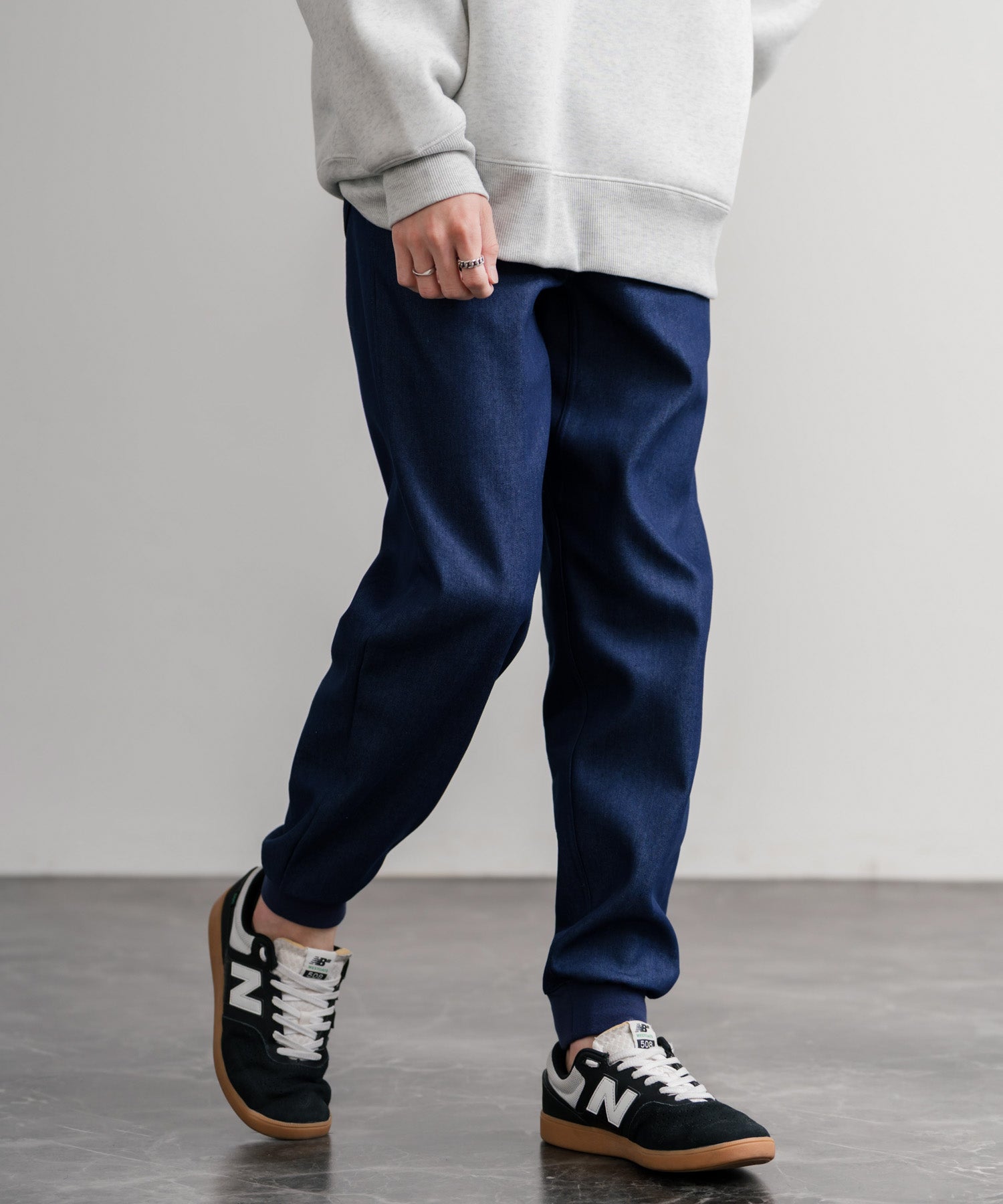 ロッキーモンロー Rocky Monroe KANGOL ジョガーパンツ 暖パン 裏起毛 裏フリース 蓄熱 新色追加 メンズ レディース イージー スリム テーパード ストレッチ 別注コラボ 14622 (ホワイト) ホワイト