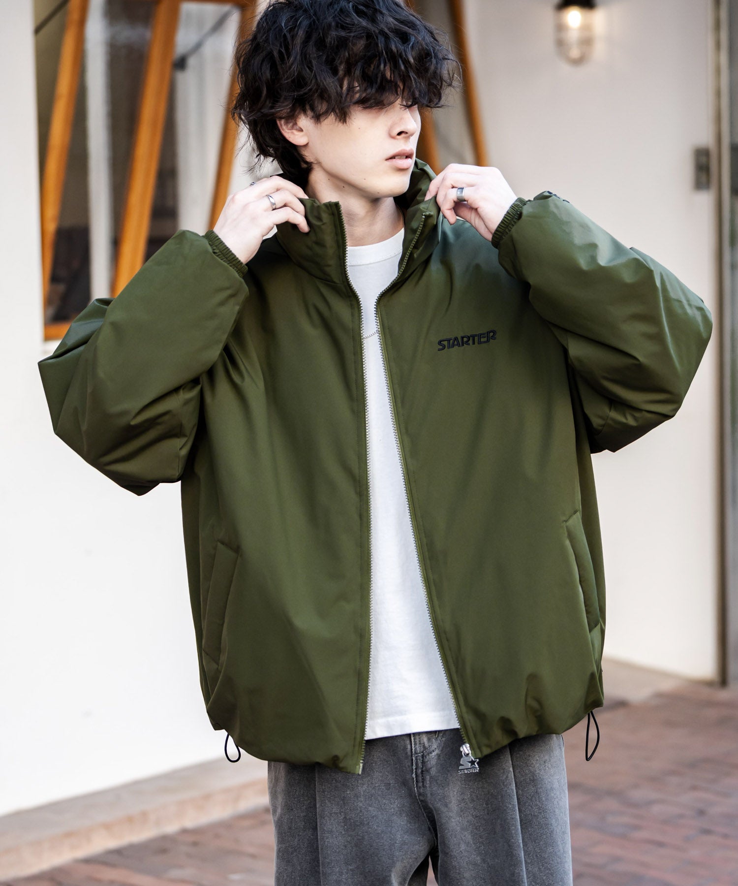 ロッキーモンロー Rocky Monroe ファイバーダウンジャケット 中綿 アウター メンズ レディース ブルゾン ロゴ 刺繍 ワンポイント 撥水 STARTER BLACK LABEL 15012 (カーキ) カーキ