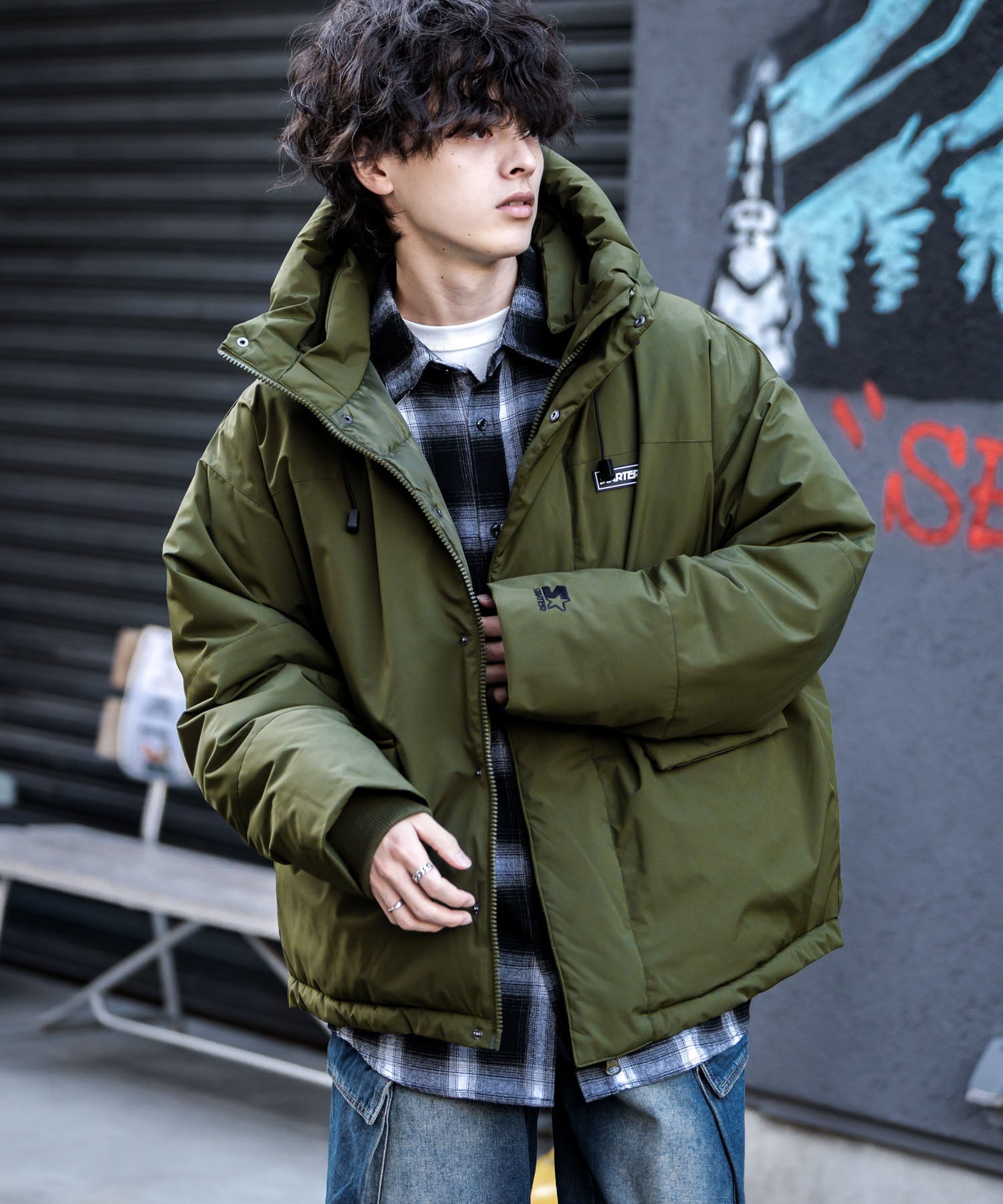 ロッキーモンロー Rocky Monroe ファイバーダウンジャケット 中綿 アウター フードジャケット メンズ レディース ブルゾン ロゴ 刺繍 STARTER BLACK LABEL 15013 (グレー) グレー