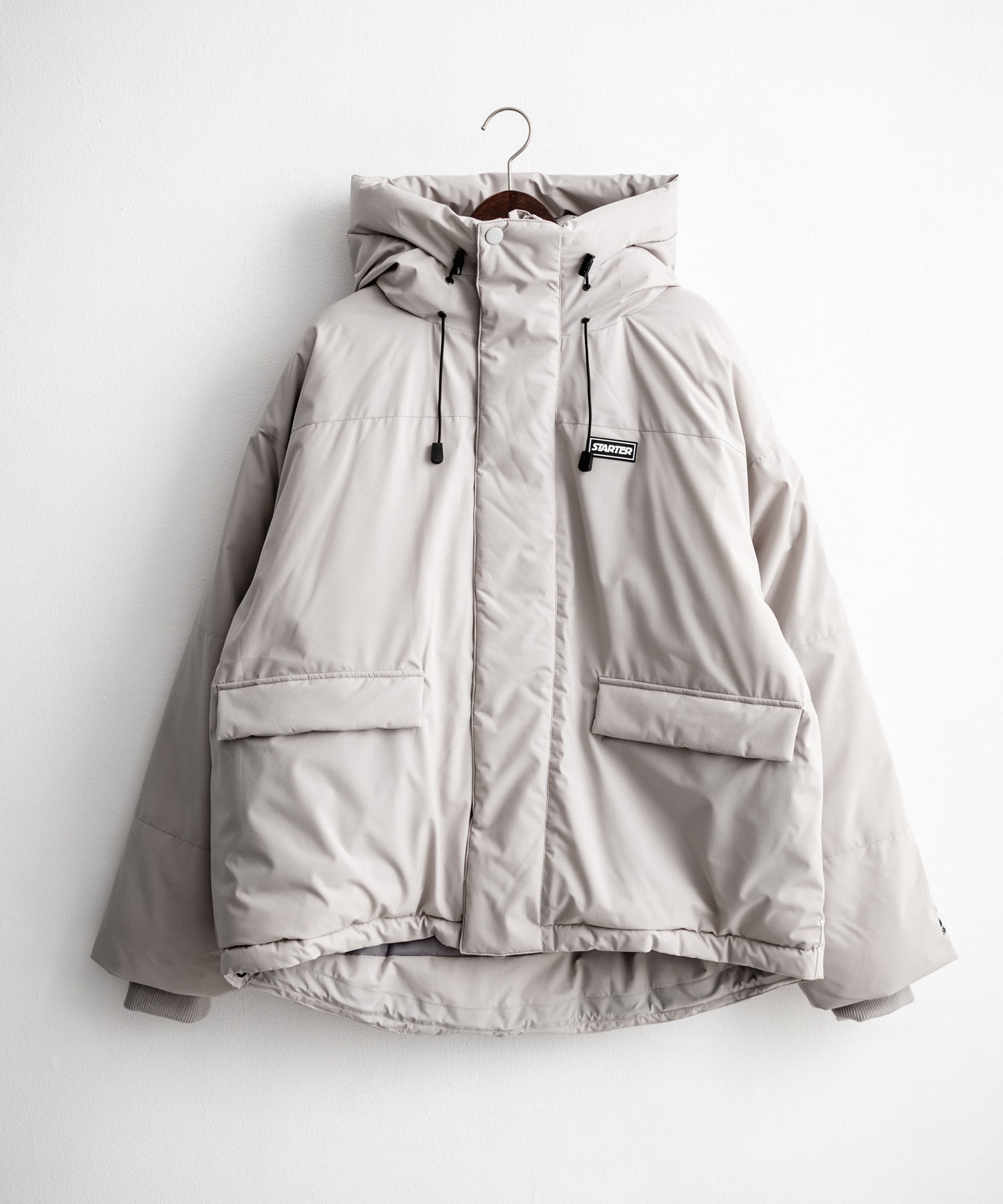 ロッキーモンロー Rocky Monroe ファイバーダウンジャケット 中綿 アウター フードジャケット メンズ レディース ブルゾン ロゴ 刺繍 STARTER BLACK LABEL 15013 (グレー) グレー