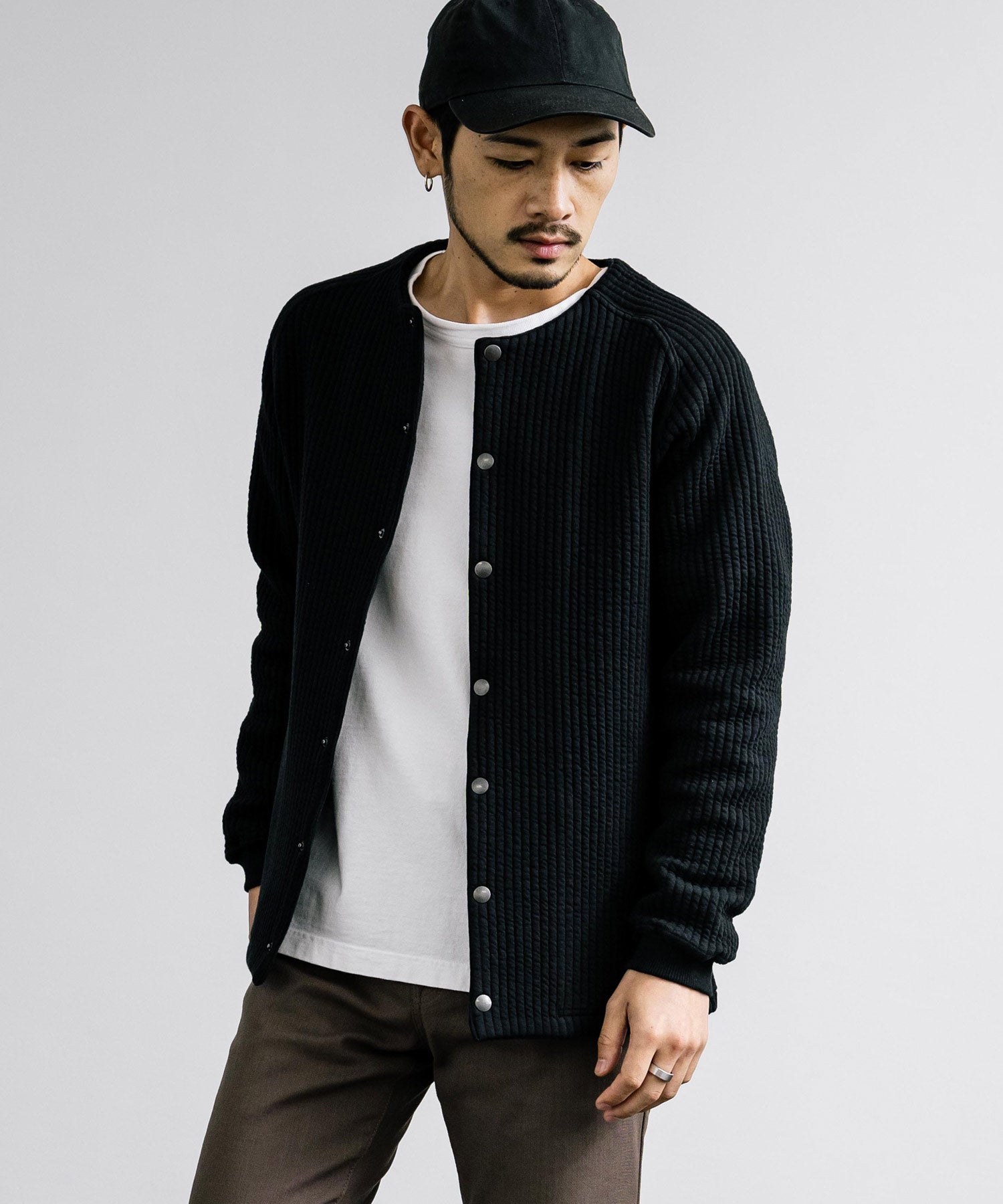 ロッキーモンロー Rocky Monroe ノーカラージャケット ブルゾン キルティングライナー メンズ カーディガン クロス ケーブル 国産 Upscape Audience AUD7330 15388 (ケーブルブラック) ケーブルブラック