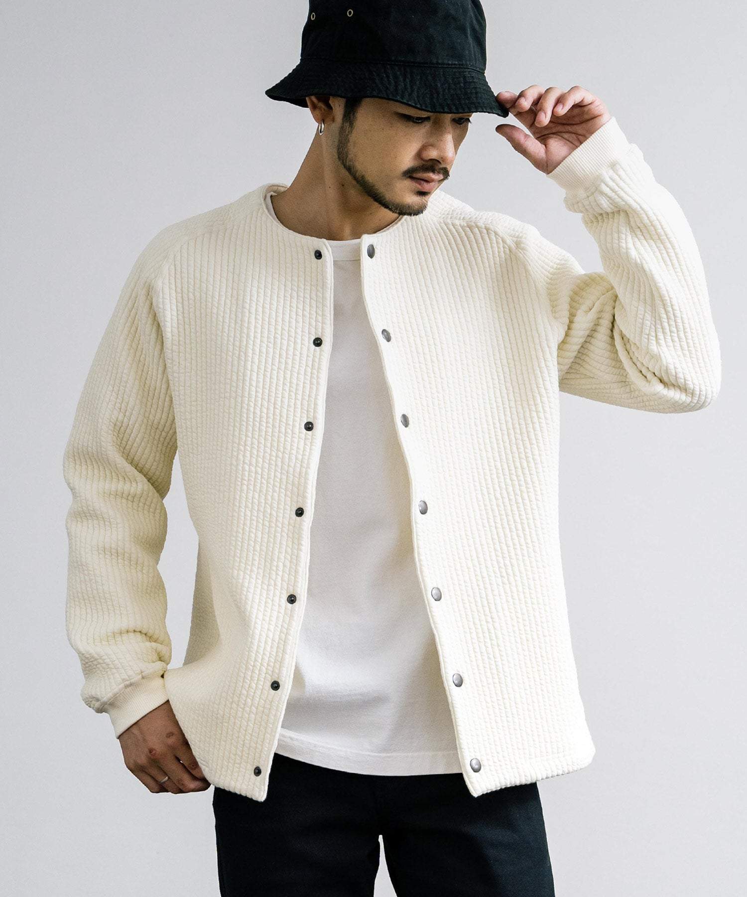 ロッキーモンロー Rocky Monroe ノーカラージャケット ブルゾン キルティングライナー メンズ カーディガン クロス ケーブル 国産 Upscape Audience AUD7330 15388 (ケーブルブラック) ケーブルブラック