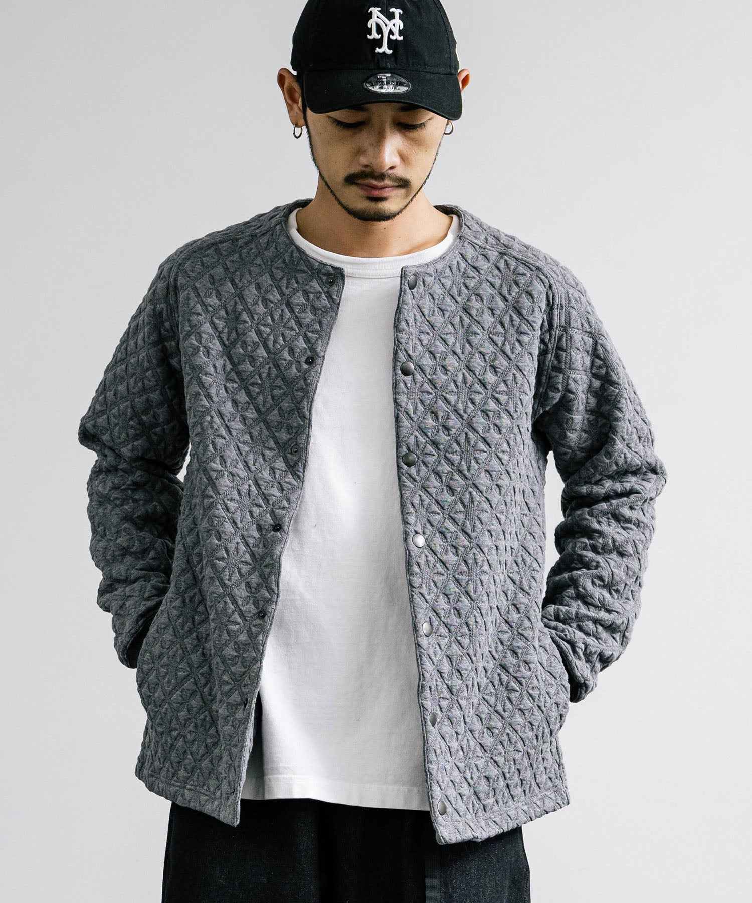 ロッキーモンロー Rocky Monroe ノーカラージャケット ブルゾン キルティングライナー メンズ カーディガン クロス ケーブル 国産 Upscape Audience AUD7330 15388 (ケーブルブラック) ケーブルブラック