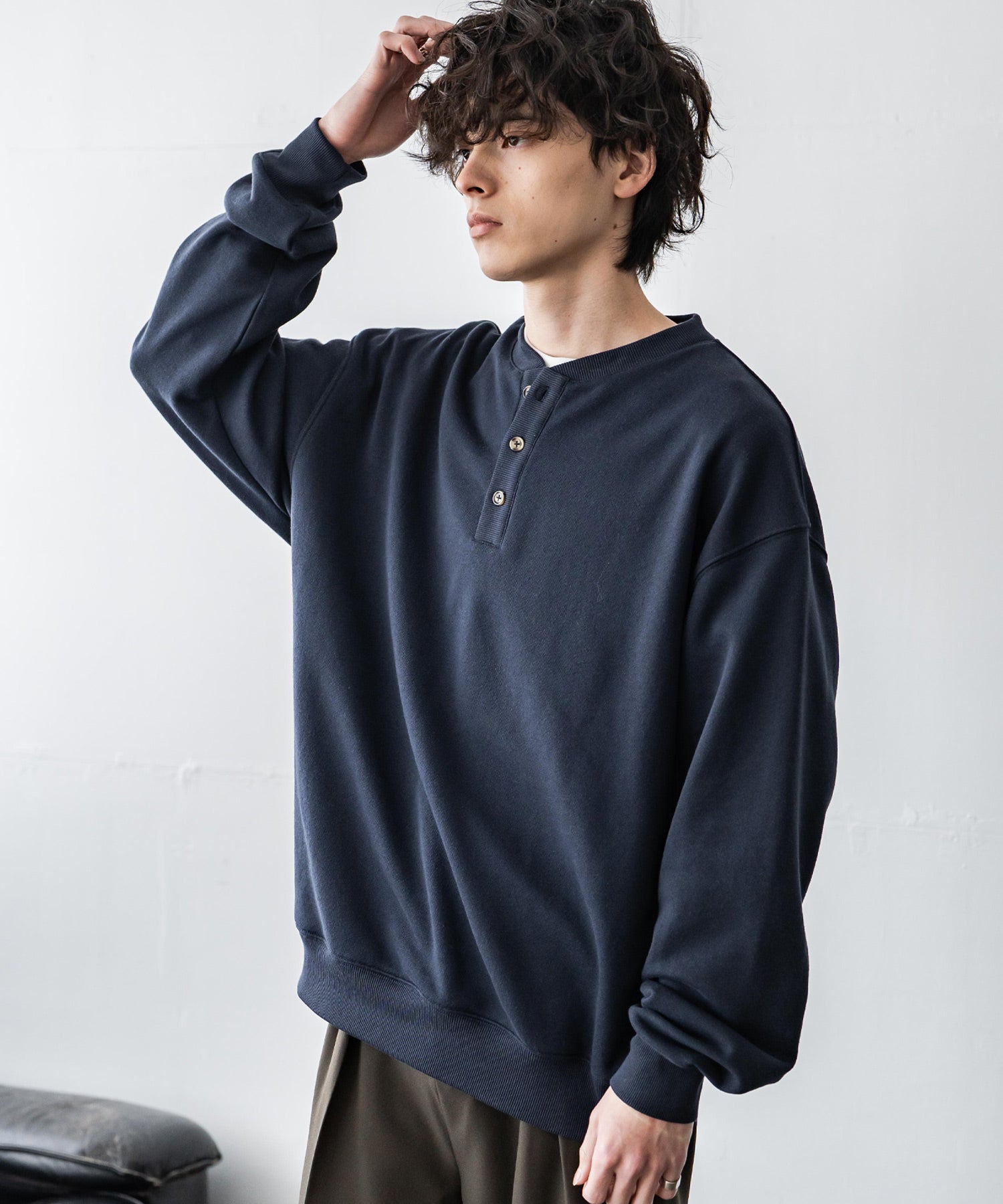 ロッキーモンロー Rocky Monroe トレーナー スウェット 裏毛 ヘンリーネック メンズ レディース 裏パイル 長袖 Tシャツ カットソー オーバーサイズ レイヤード セットアップ対応 15436 (ネイビー) ネイビー