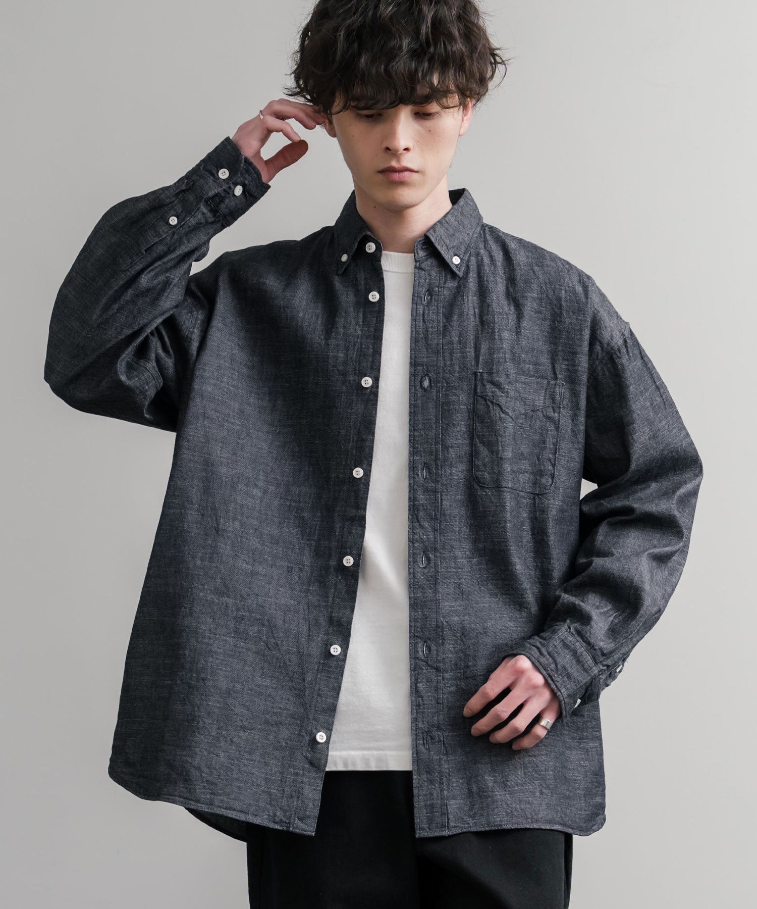 ロッキーモンロー Rocky Monroe デニムシャツ 長袖 ボタンダウン メンズ レディース ボクシーAライン 備中備後 6オンス 日本製 Upscape Audience AUD6703 15608 (ダークインディゴ) ダークインディゴ